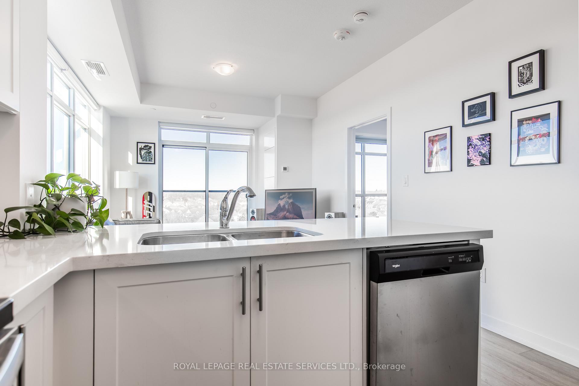 Photo 11 of Unit 702, 450 Dundas Street E, Hamilton, Waterdown — HOMEH
