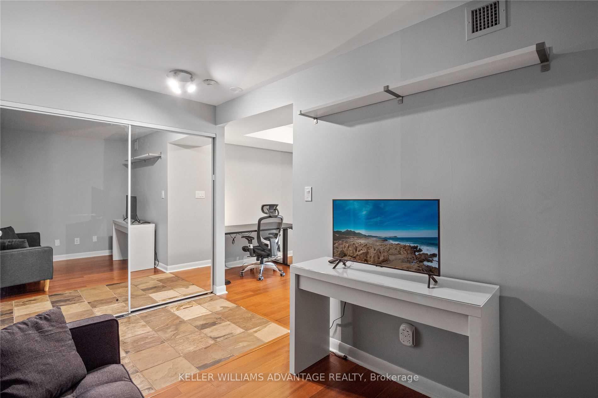 Photo 6 of Unit 617, 323 Richmond Street E, Toronto, Moss Park — HOMEH