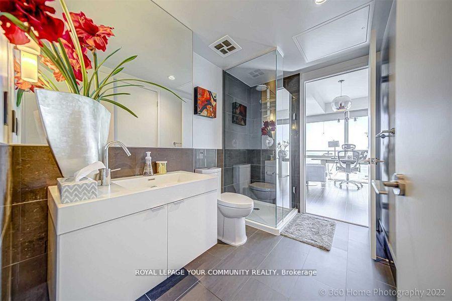 Photo 4 of Unit 3606, 70 Distillery Lane, Toronto, Waterfront Communities — HOMEH