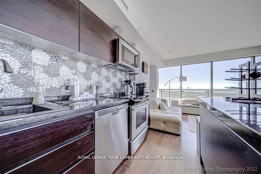 Photo 10 of Unit 3606, 70 Distillery Lane, Toronto, Waterfront Communities — HOMEH