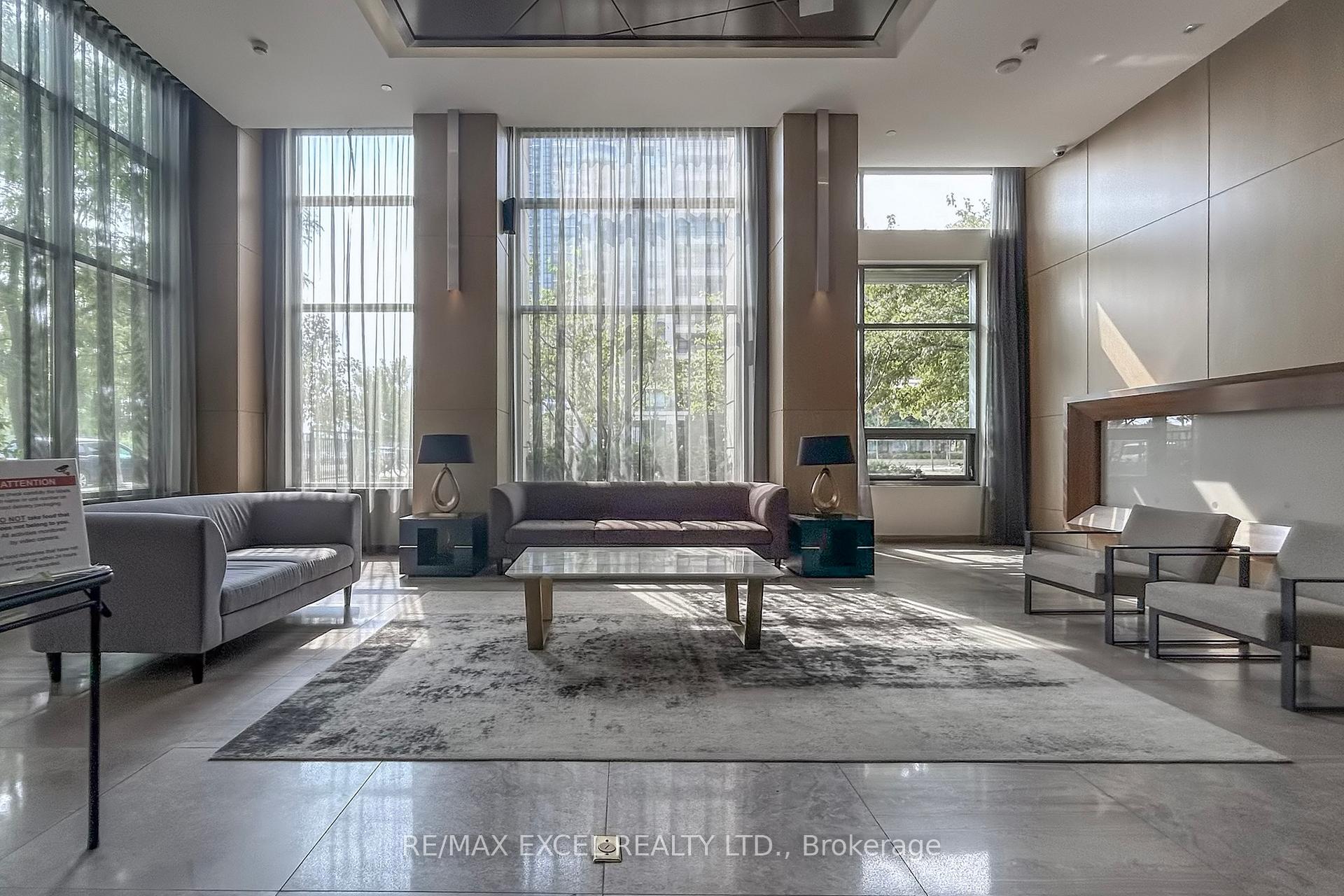 Photo 5 of Unit 207, 18 Uptown Drive, Markham, Unionville — HOMEH