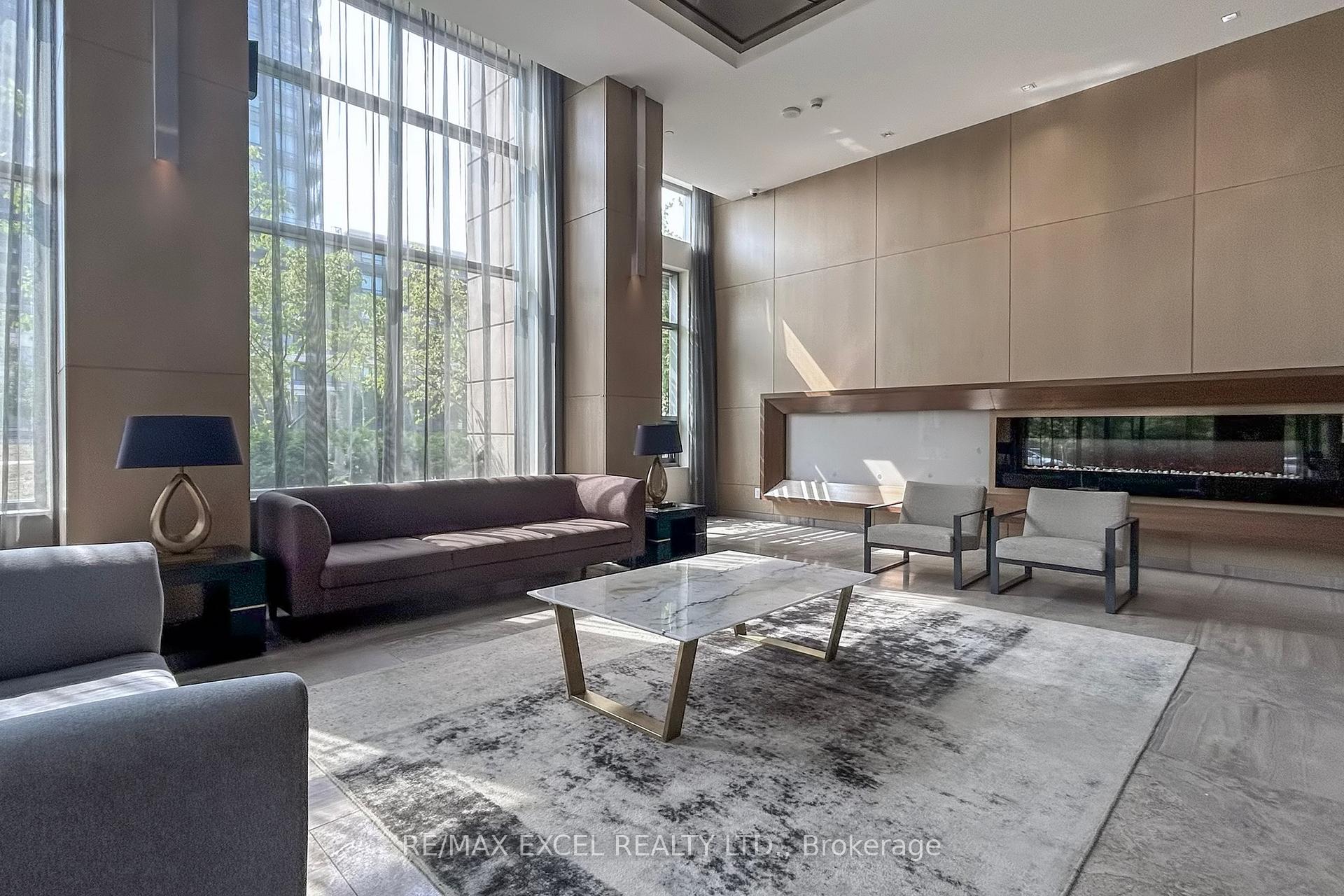 Photo 7 of Unit 207, 18 Uptown Drive, Markham, Unionville — HOMEH
