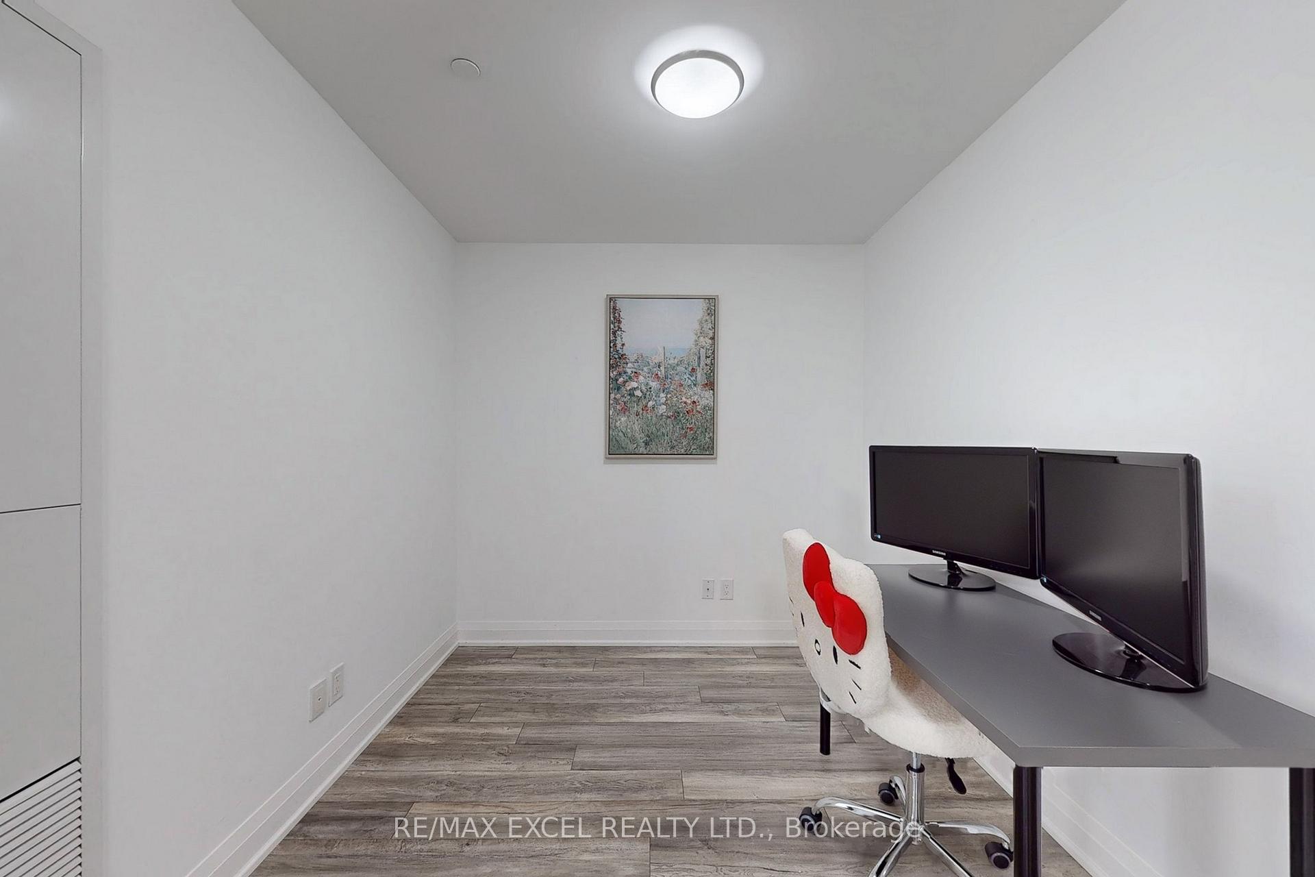 Photo 22 of Unit 207, 18 Uptown Drive, Markham, Unionville — HOMEH