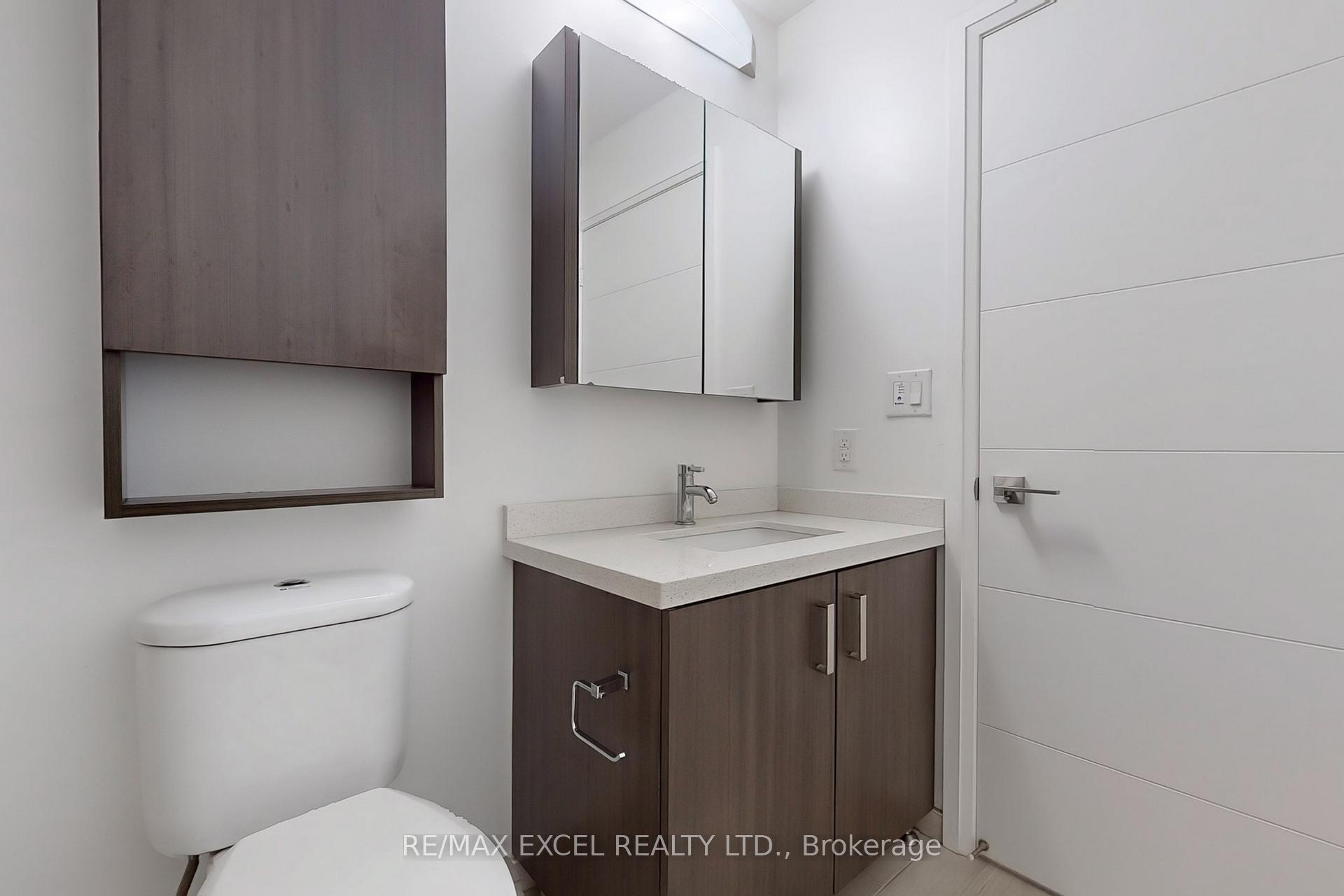 Photo 26 of Unit 207, 18 Uptown Drive, Markham, Unionville — HOMEH