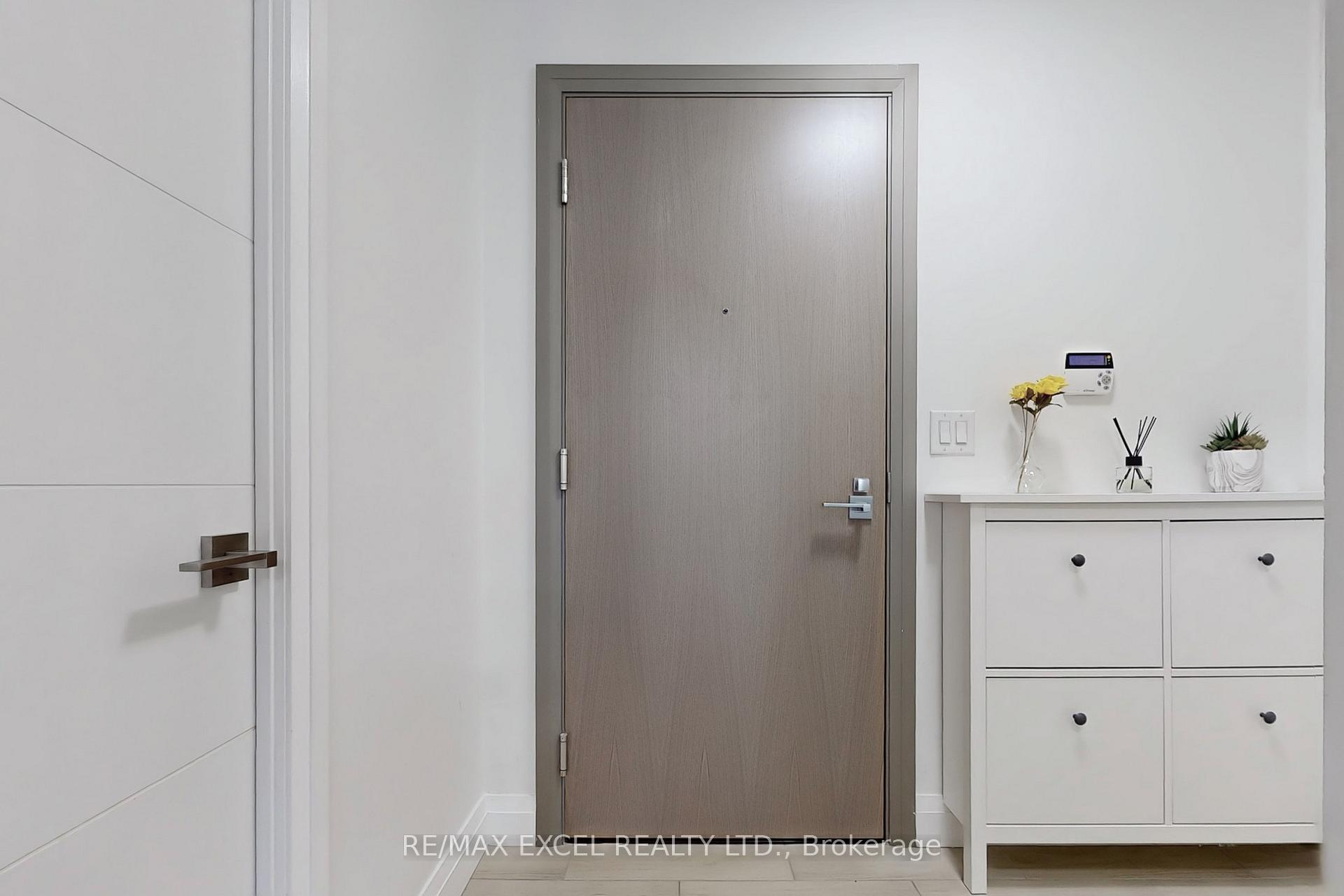 Photo 27 of Unit 207, 18 Uptown Drive, Markham, Unionville — HOMEH