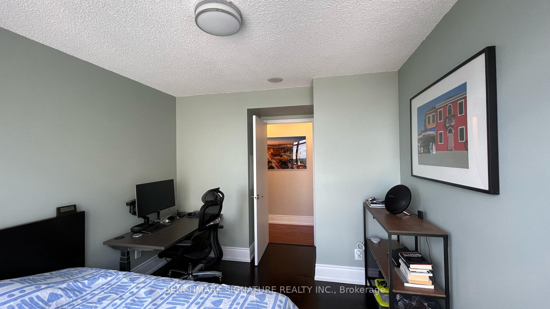 Photo 14 of Unit 1702, 25 Carlton Street, Toronto, Church-Yonge Corridor — HOMEH