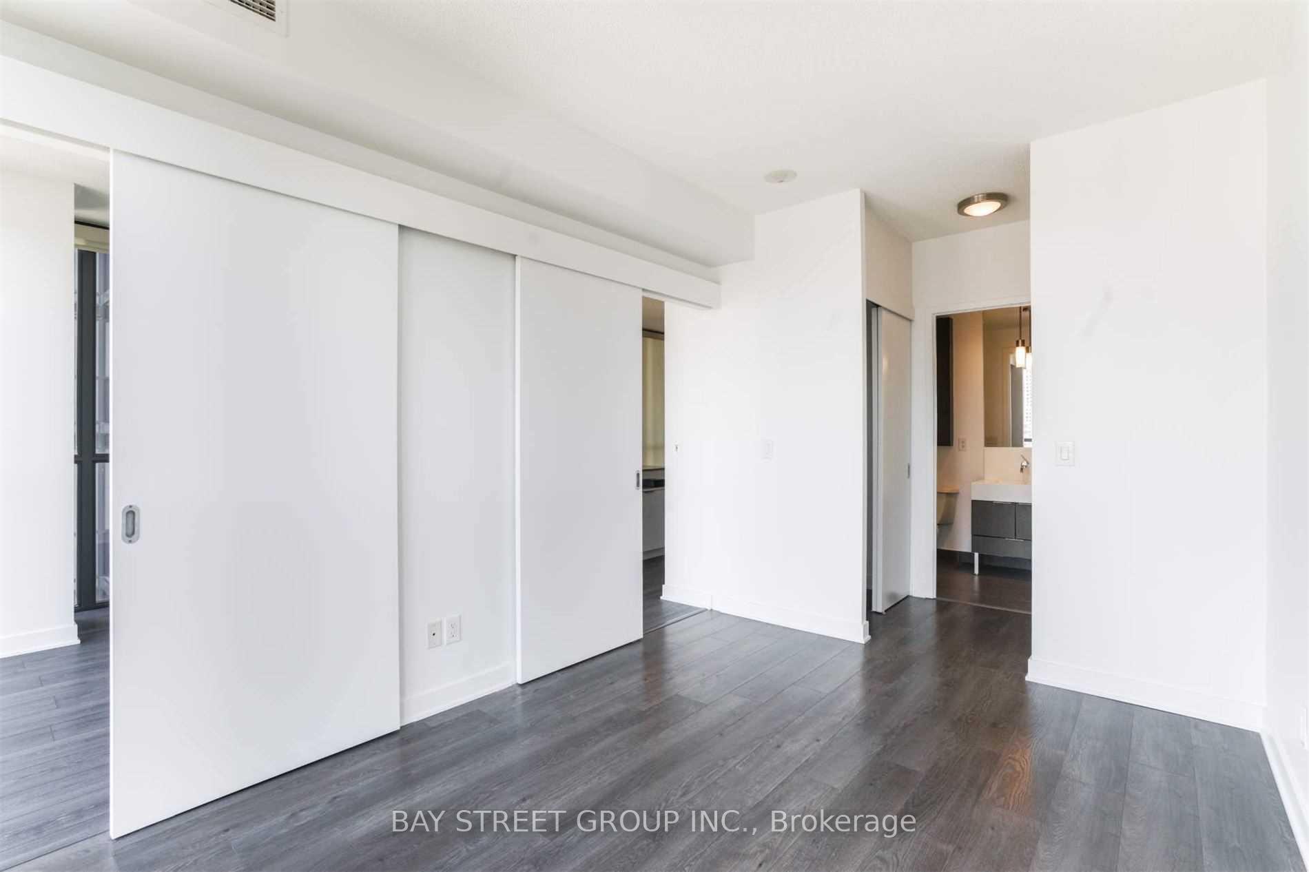 Photo 14 of Unit 2307, 110 Charles Street E, Toronto, Church-Yonge Corridor — HOMEH