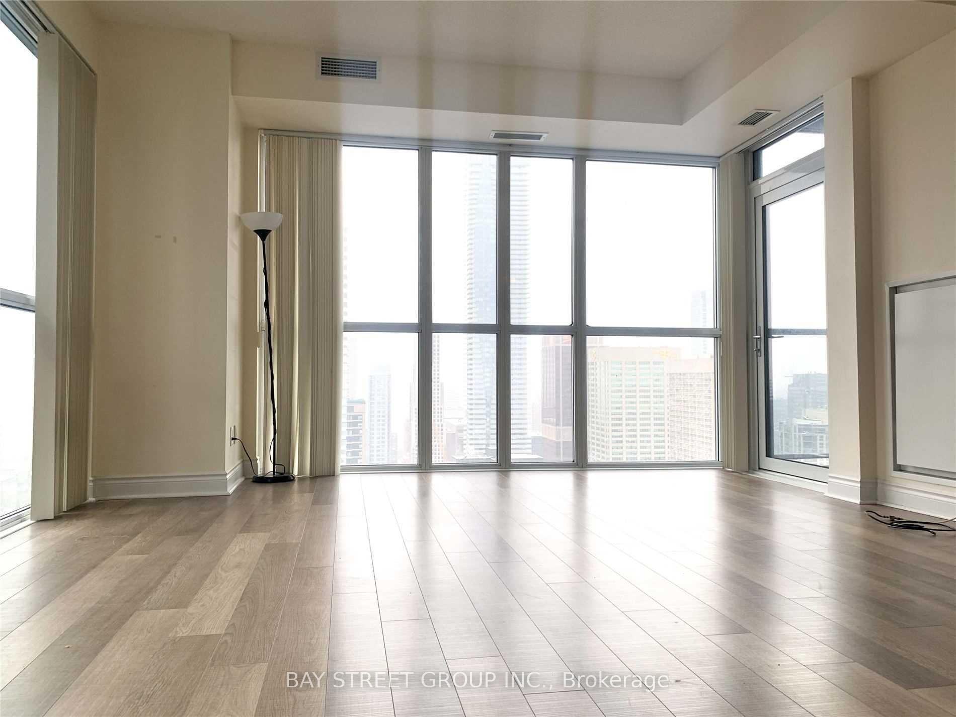 Photo 8 of Unit 4103, 28 Ted Rogers Way, Toronto, Church-Yonge Corridor — HOMEH