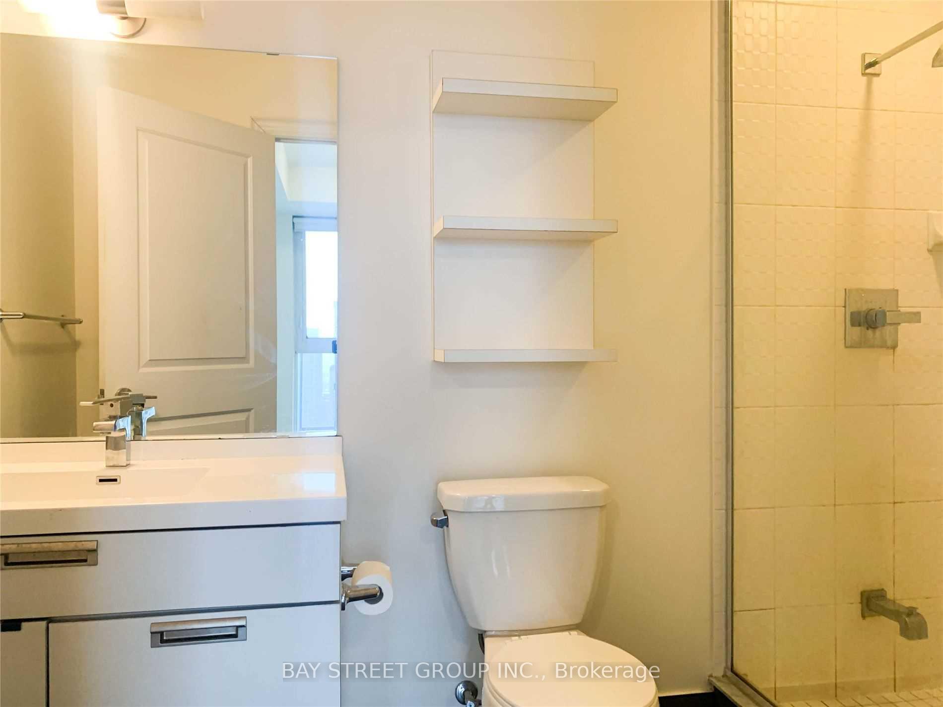 Photo 5 of Unit 4103, 28 Ted Rogers Way, Toronto, Church-Yonge Corridor — HOMEH