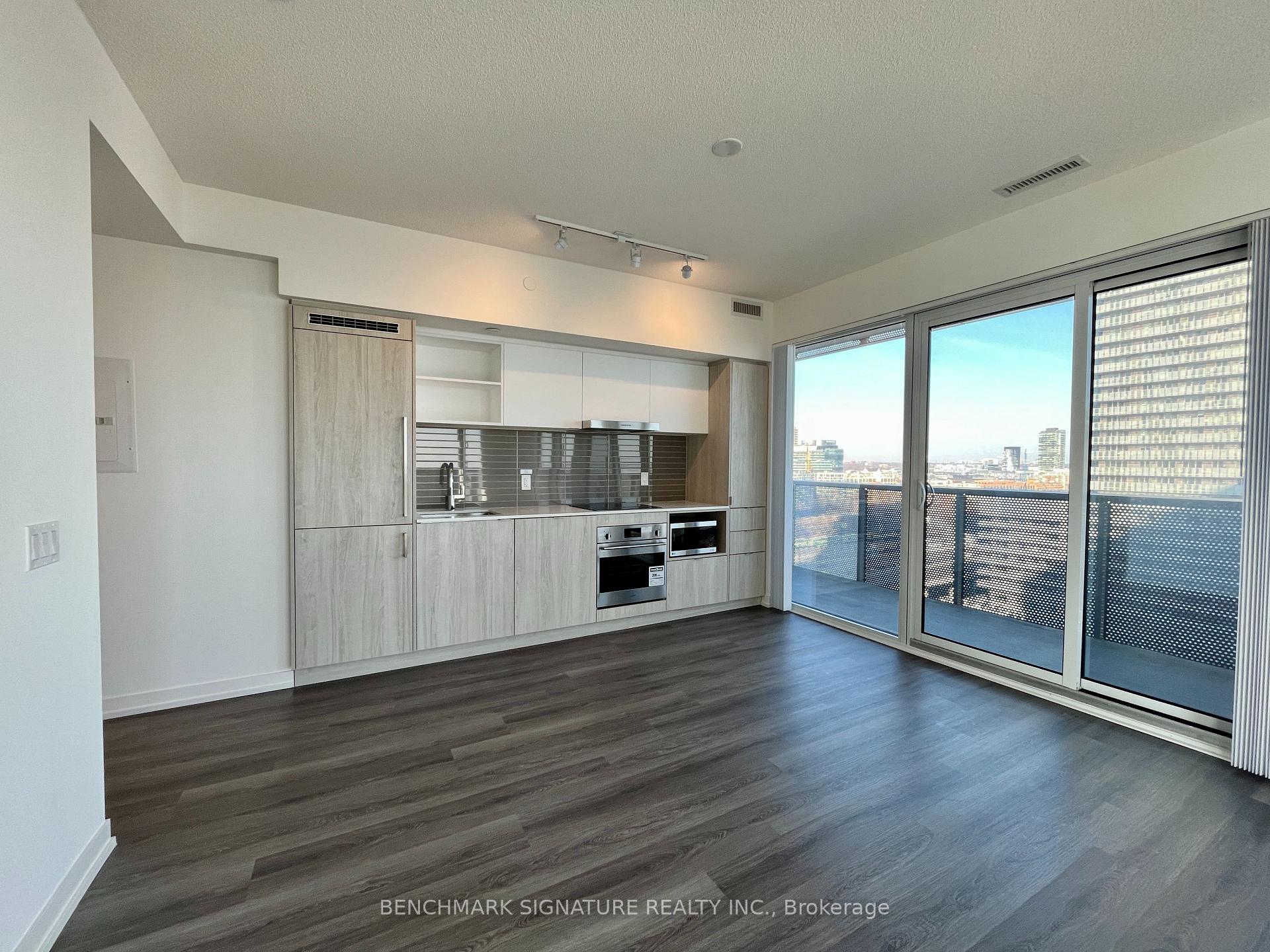 Photo 3 of Unit 1707, 138 Downes Street, Toronto, Waterfront Communities — HOMEH