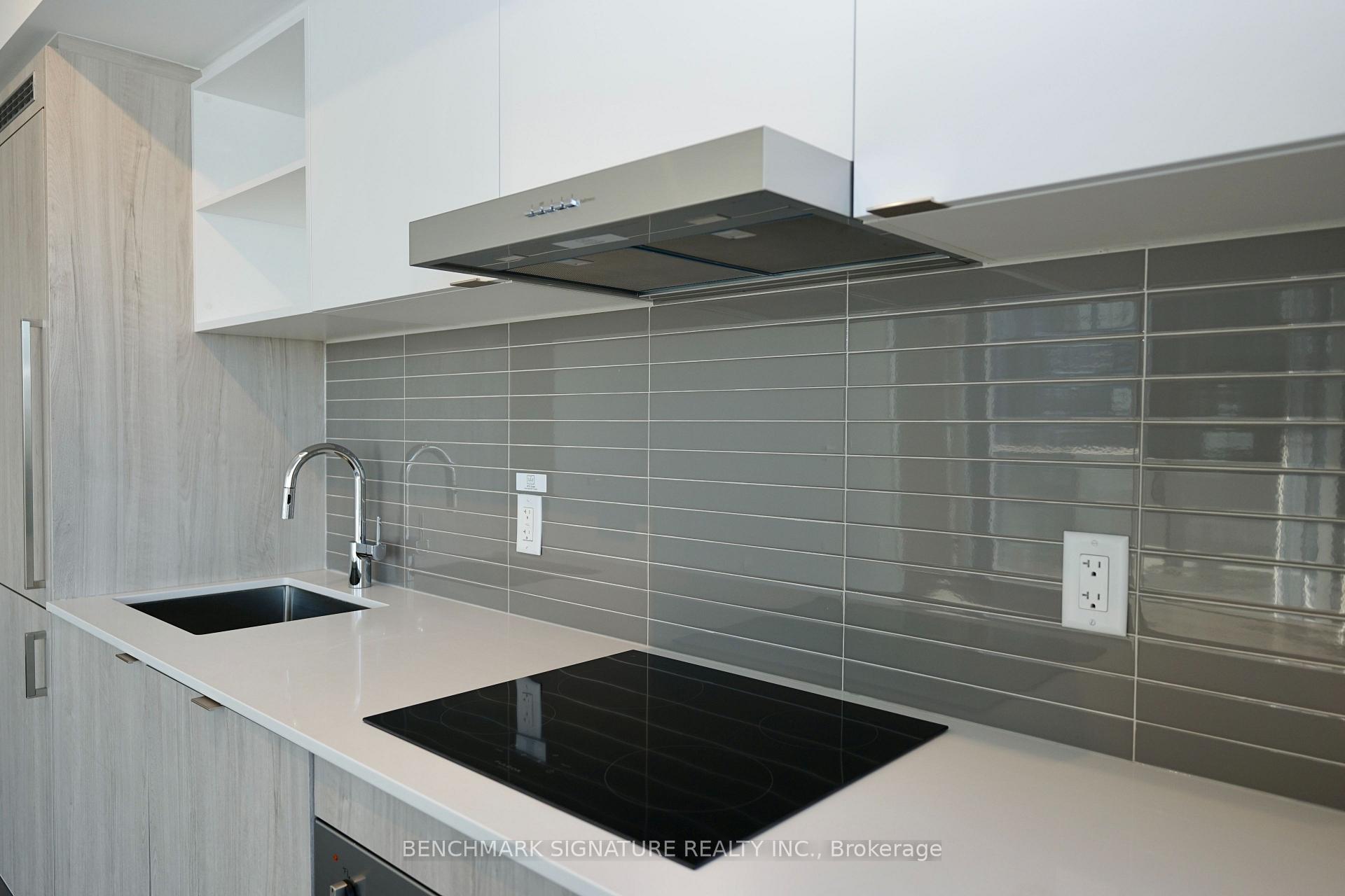 Photo 6 of Unit 1707, 138 Downes Street, Toronto, Waterfront Communities — HOMEH