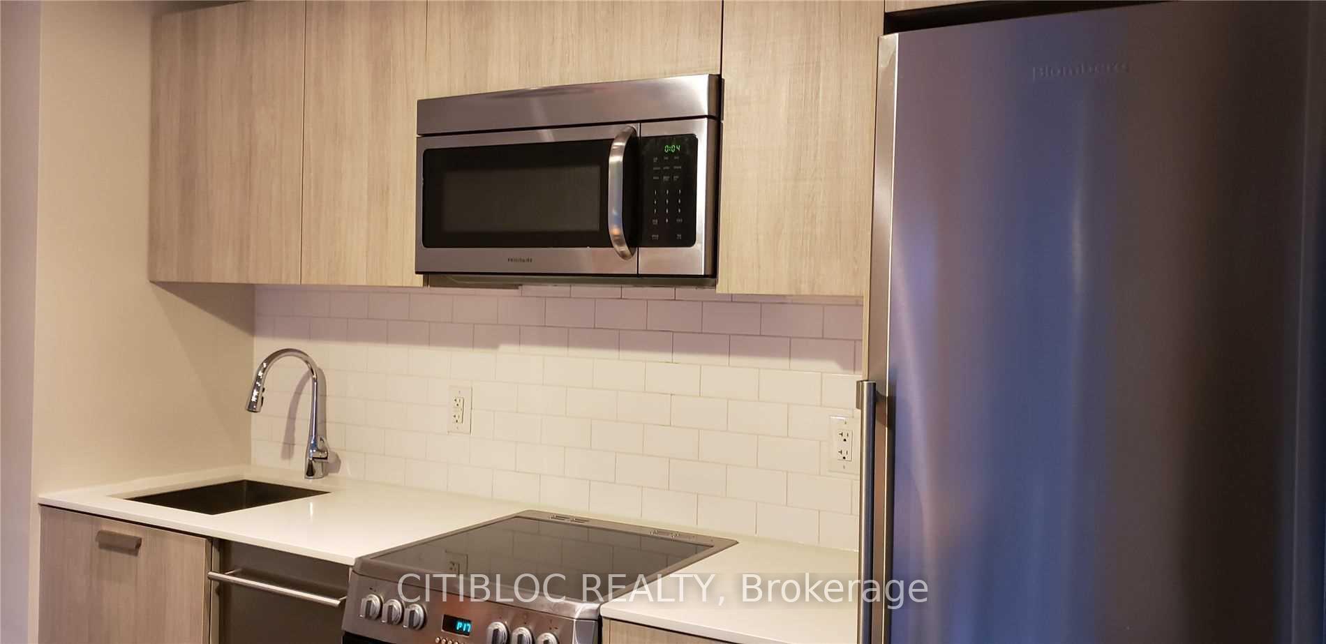 Photo 3 of Unit 1607, 42 Charles Street E, Toronto, Church-Yonge Corridor — HOMEH