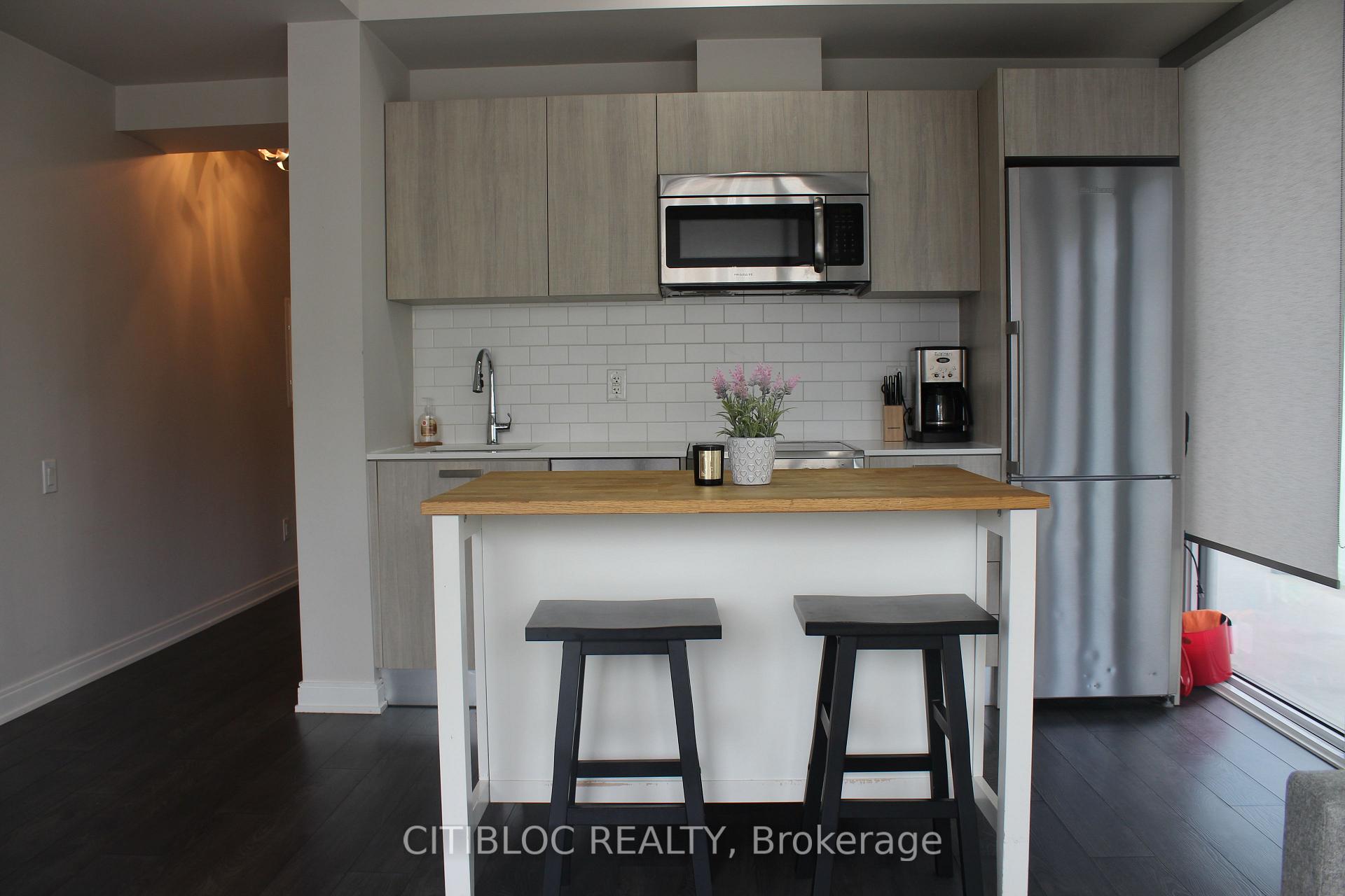 Photo 9 of Unit 1607, 42 Charles Street E, Toronto, Church-Yonge Corridor — HOMEH