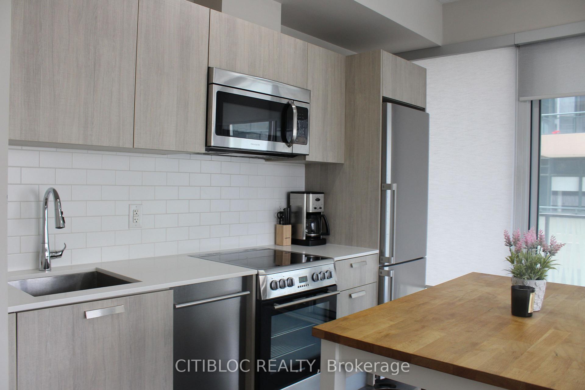 Photo 10 of Unit 1607, 42 Charles Street E, Toronto, Church-Yonge Corridor — HOMEH
