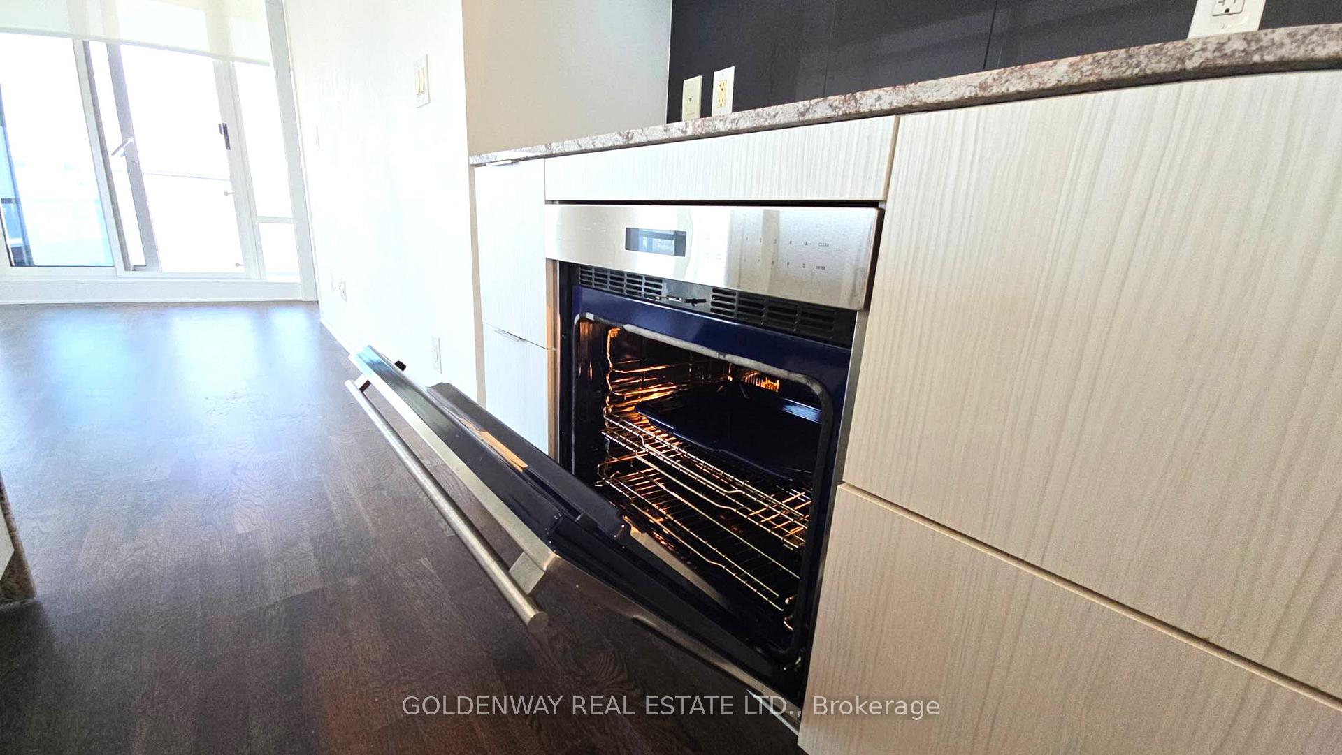 Photo 13 of Unit 4809, 1 Bloor Street E, Toronto, Church-Yonge Corridor — HOMEH