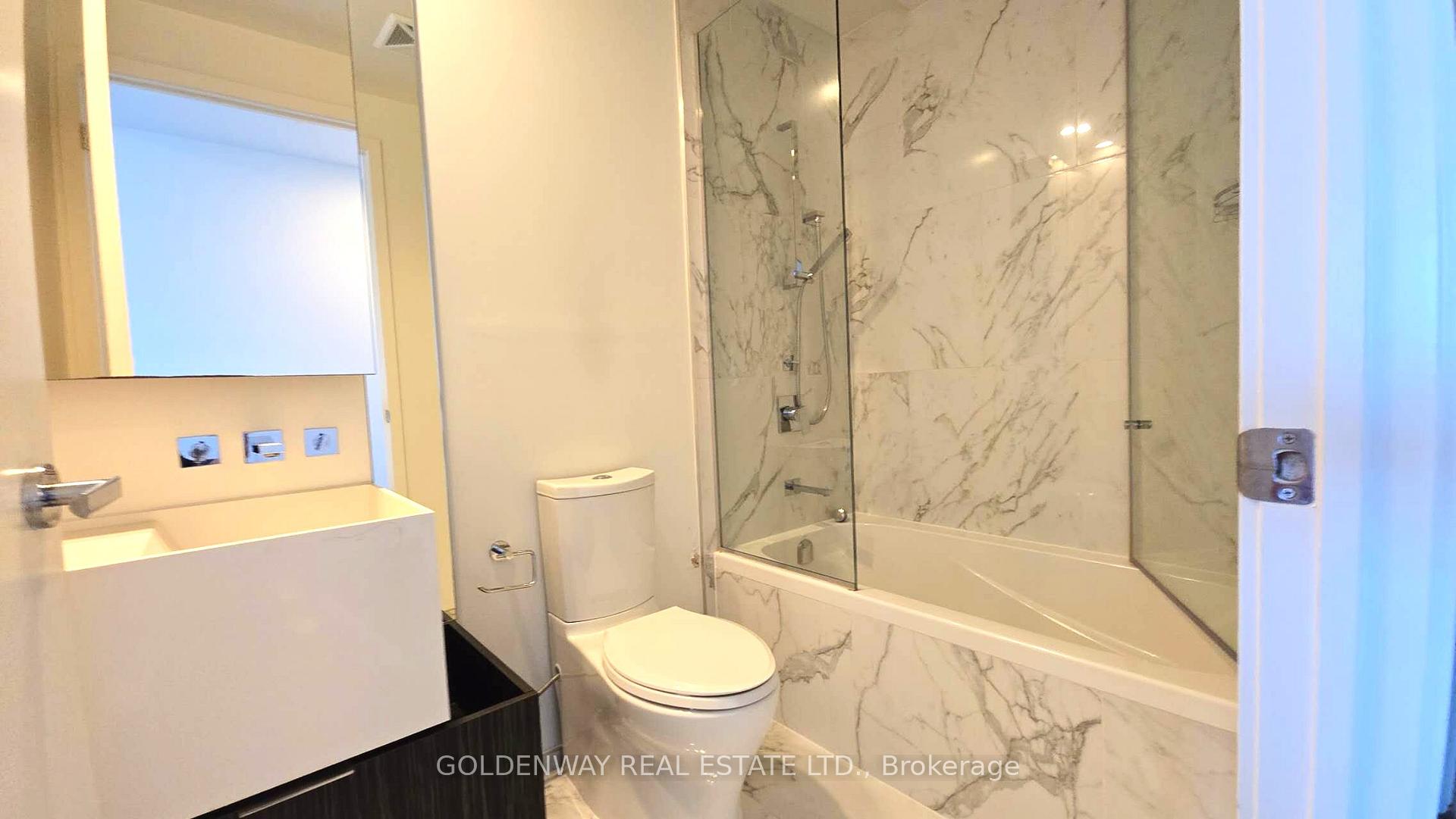 Photo 23 of Unit 4809, 1 Bloor Street E, Toronto, Church-Yonge Corridor — HOMEH