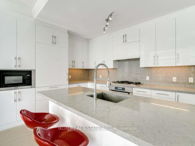 Photo 9 of Unit 302, 29 Queens Quay E, Toronto, Waterfront Communities — HOMEH