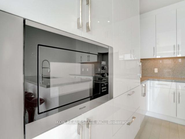 Photo 10 of Unit 302, 29 Queens Quay E, Toronto, Waterfront Communities — HOMEH