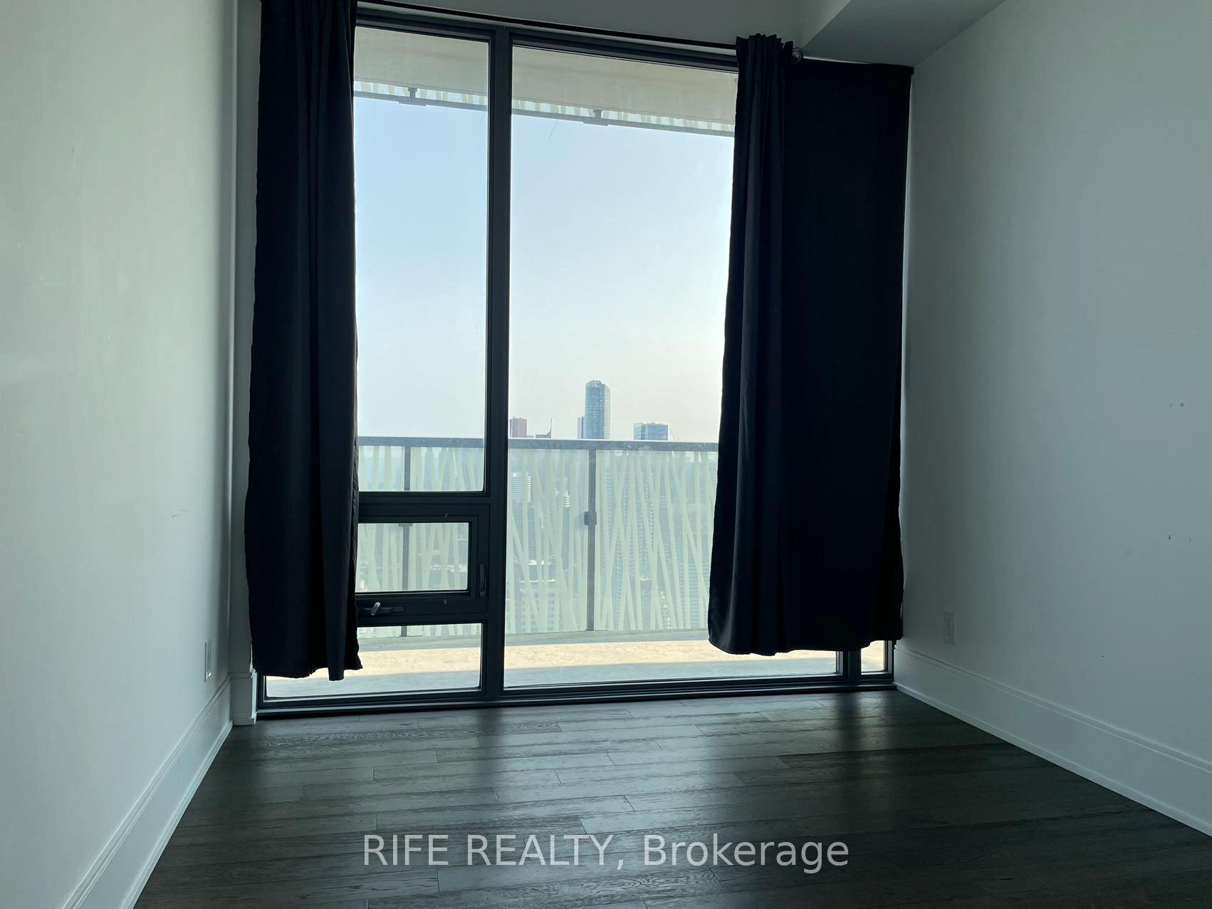 Photo 9 of Unit 5203, 50 Charles Street E, Toronto, Church-Yonge Corridor — HOMEH