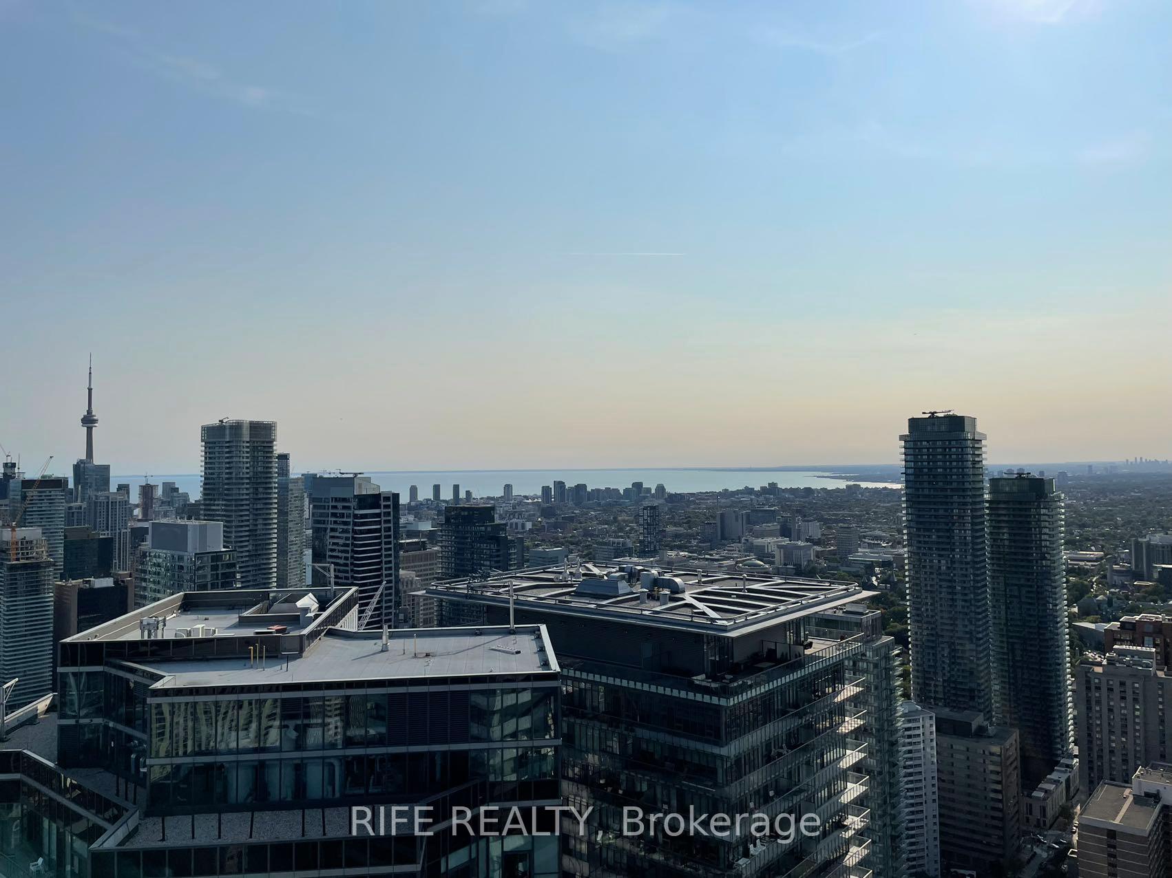 Photo 13 of Unit 5203, 50 Charles Street E, Toronto, Church-Yonge Corridor — HOMEH
