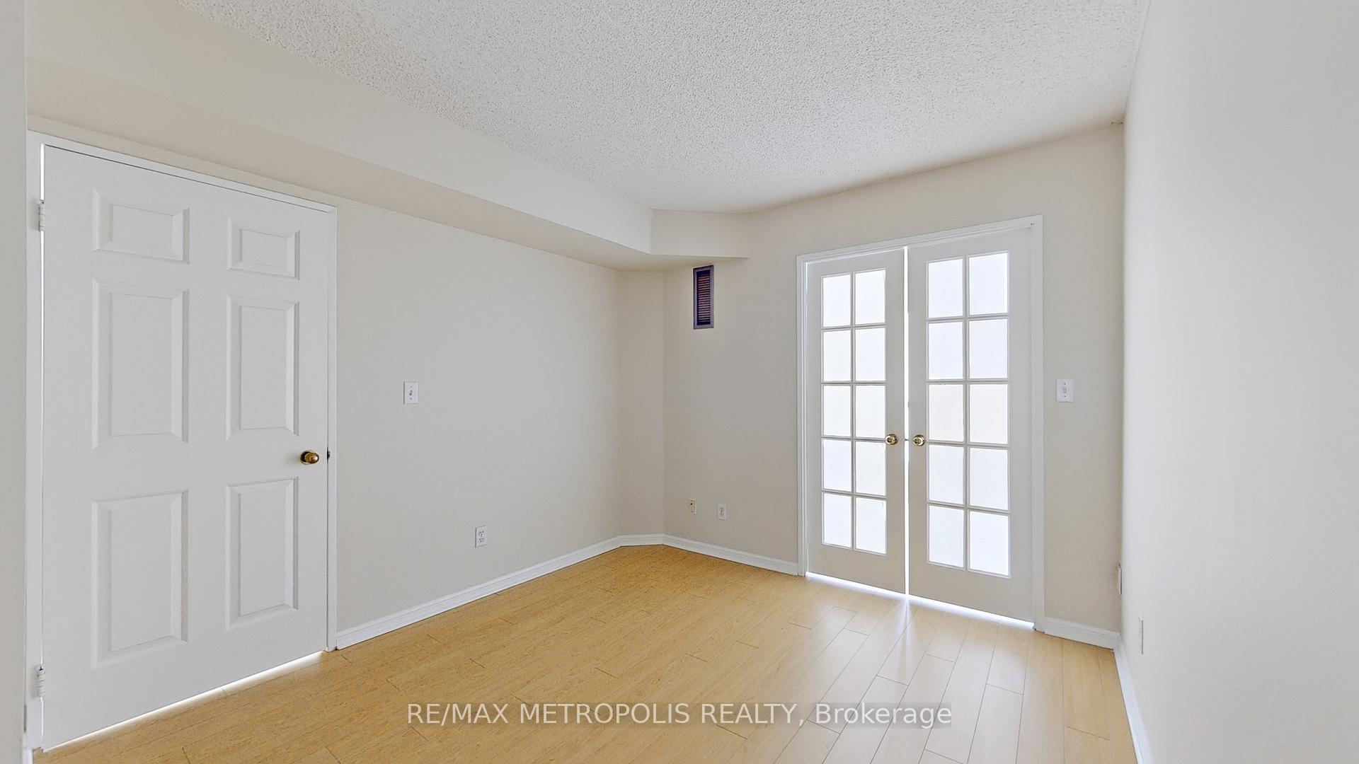 Photo 27 of Unit 810, 7 Carlton Street, Toronto, Church-Yonge Corridor — HOMEH
