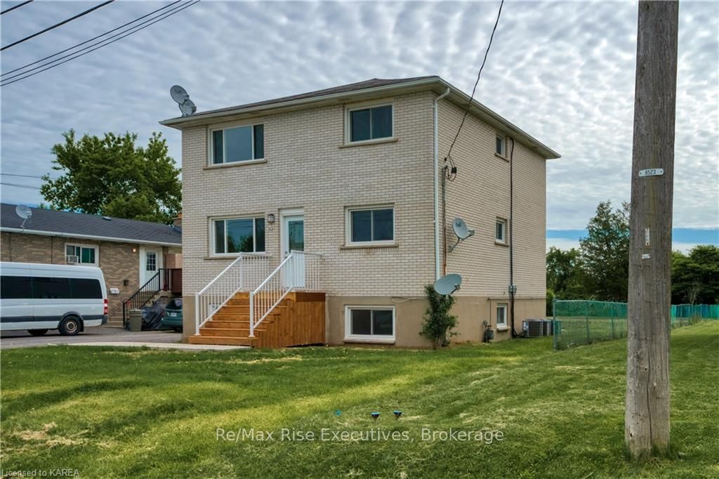 Photo 19 of Unit 1, 103 Day Street, Kingston, East of Sir John A. Blvd — HOMEH