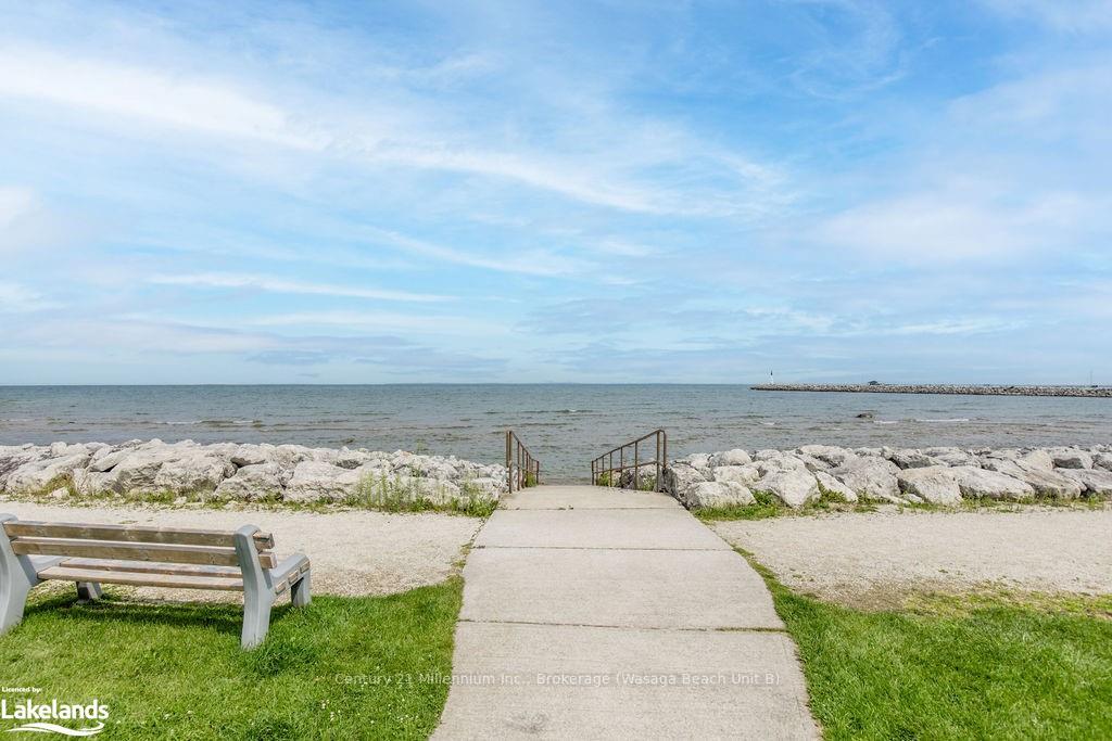 Photo 35 of Unit 13, 656 Johnston Park Avenue, Collingwood — HOMEH