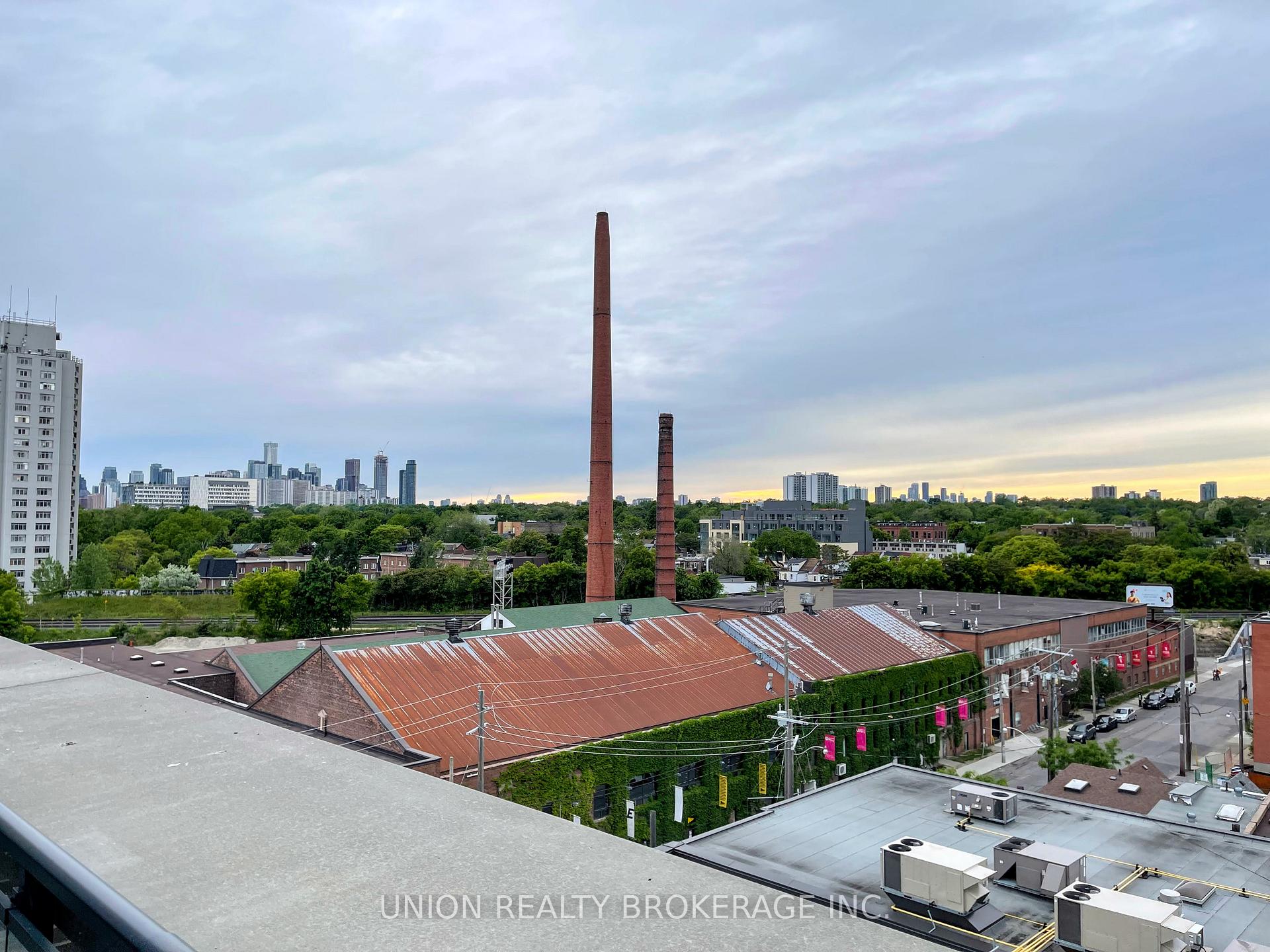 Photo 8 of Unit 823, 1190 Dundas Street E, Toronto, South Riverdale — HOMEH