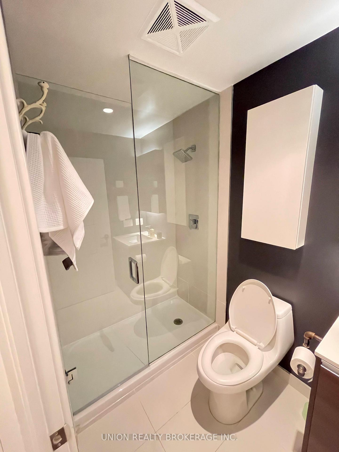 Photo 15 of Unit 823, 1190 Dundas Street E, Toronto, South Riverdale — HOMEH