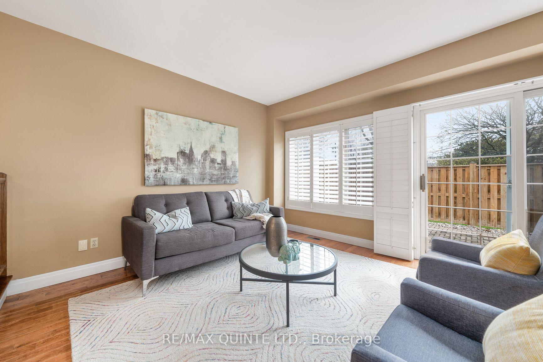 Photo 15 of Unit 6, 31 Keegan Parkway, Belleville, Belleville Ward — HOMEH