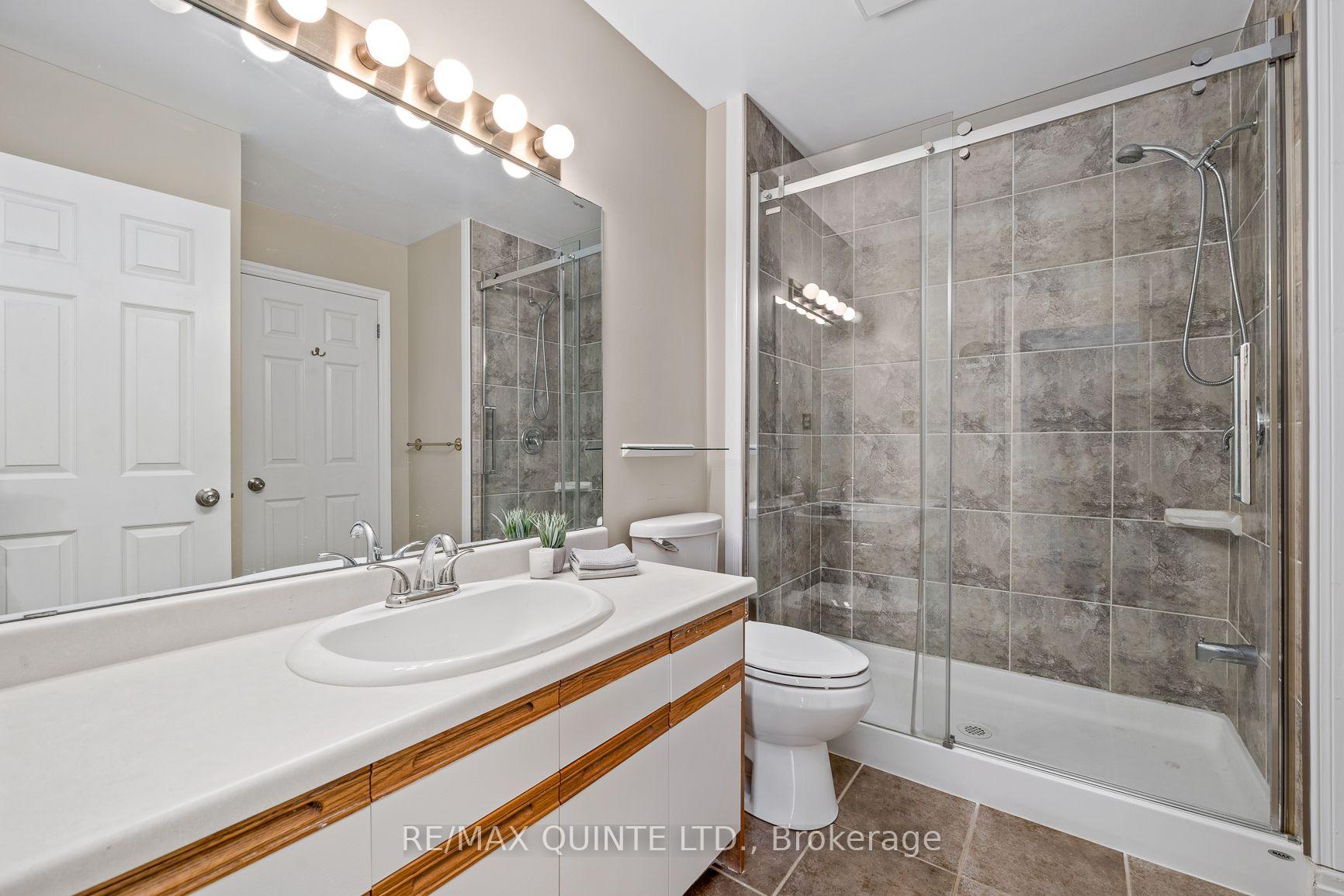 Photo 21 of Unit 6, 31 Keegan Parkway, Belleville, Belleville Ward — HOMEH