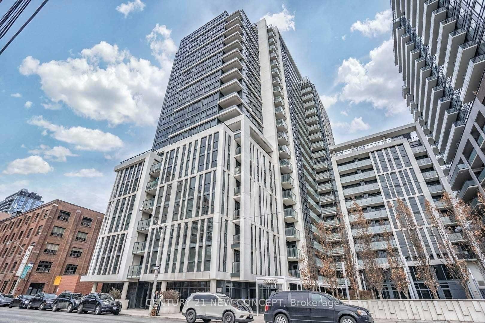 Front of Unit 207, 400 Adelaide Street E