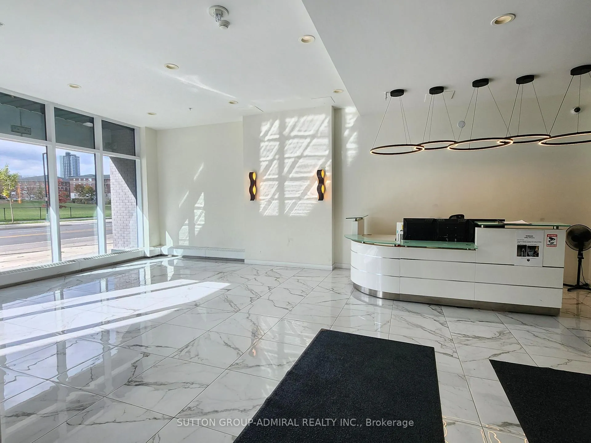 Photo 2 of Unit 806, 128 King Street N, Waterloo, Downtown Waterloo — HOMEH