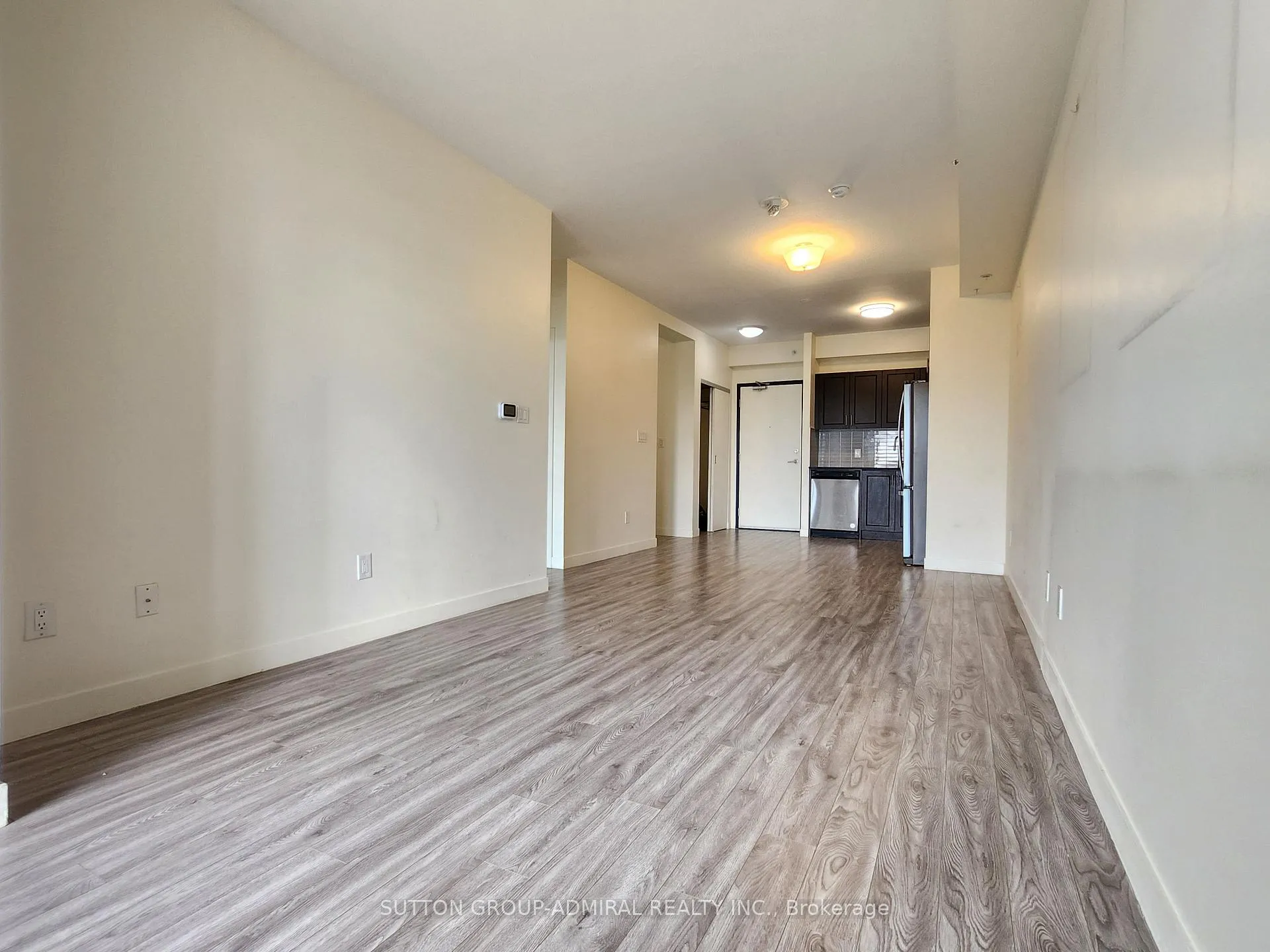 Photo 7 of Unit 806, 128 King Street N, Waterloo, Downtown Waterloo — HOMEH