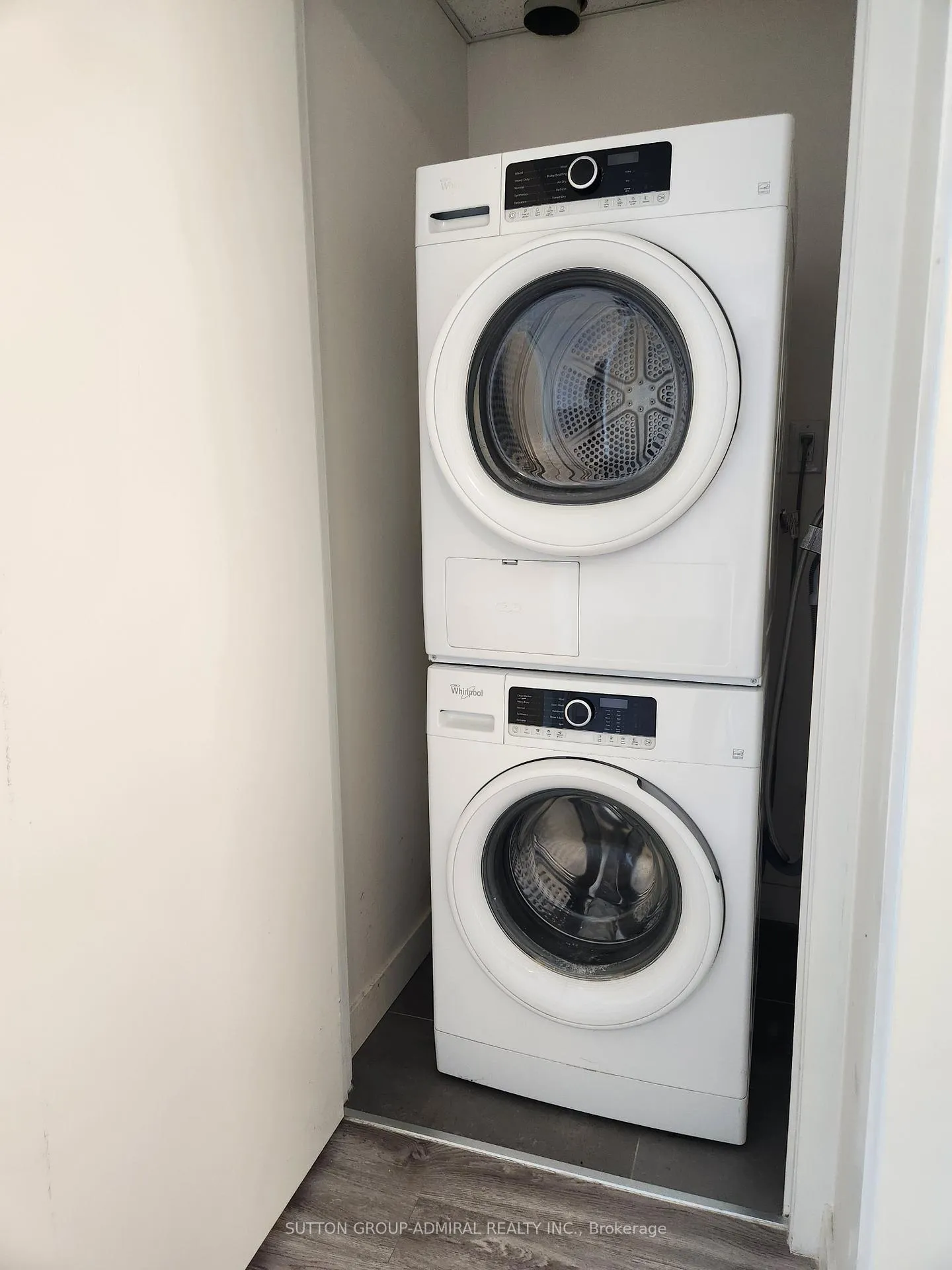 Photo 14 of Unit 806, 128 King Street N, Waterloo, Downtown Waterloo — HOMEH