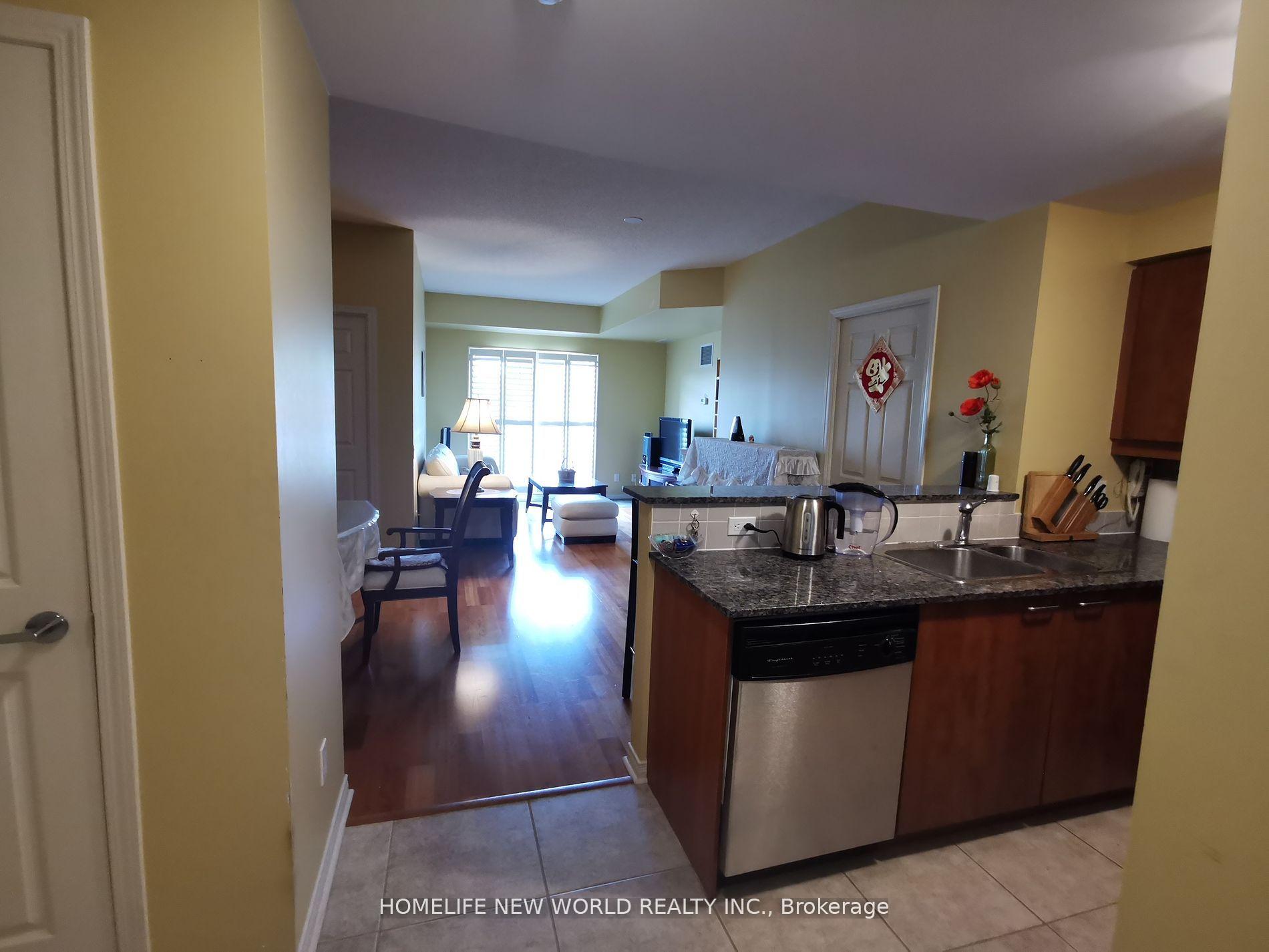 Photo 2 of Unit 515, 451 Rosewell Avenue E, Toronto, Lawrence Park South — HOMEH
