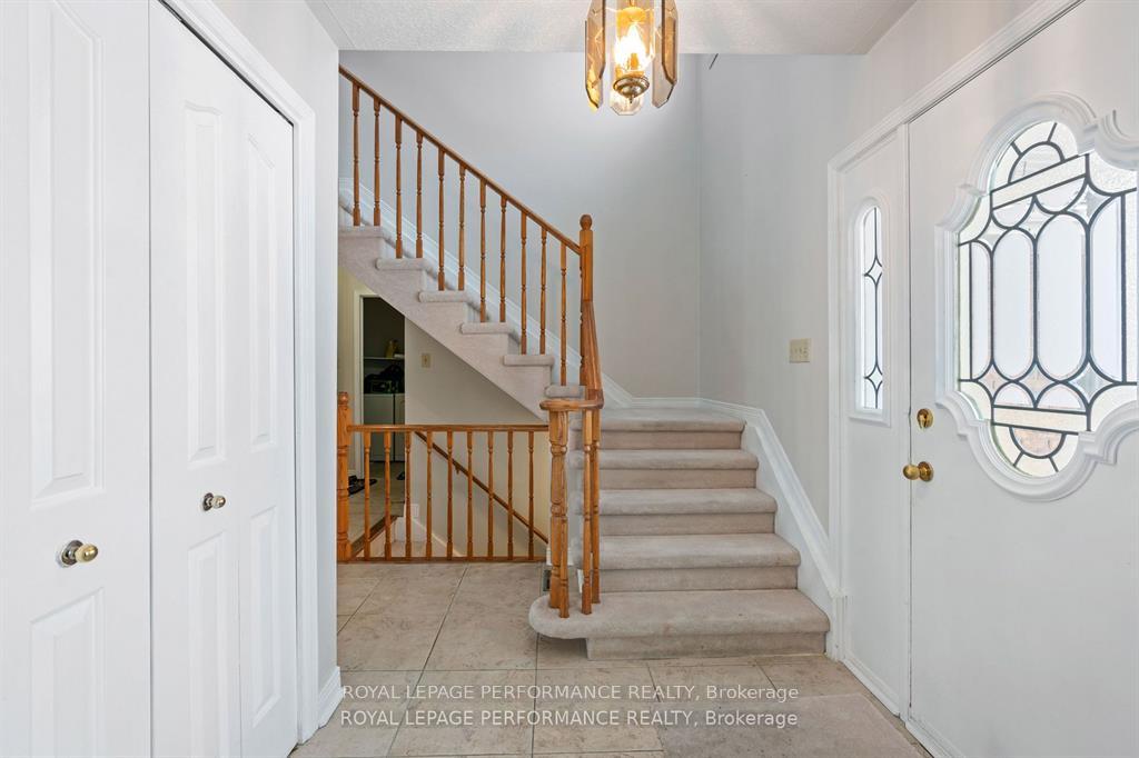 Photo 2 of 1701 Blakely Drive, Cornwall — HOMEH