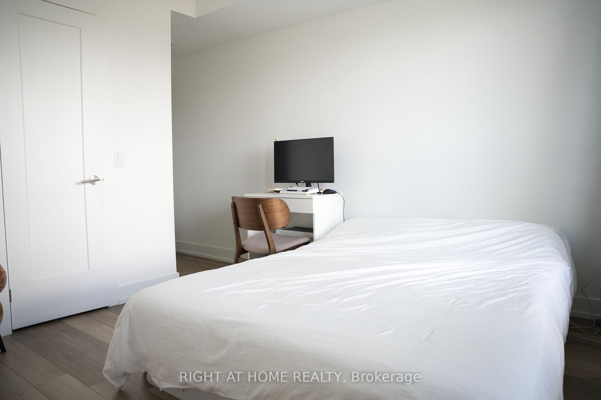 Photo 5 of Unit 1503, 9 clegg Road, Markham, Unionville — HOMEH