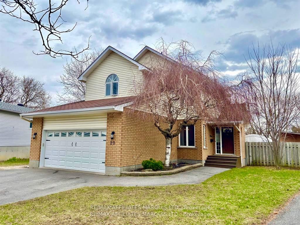 Front of 20 Forestdale Crescent