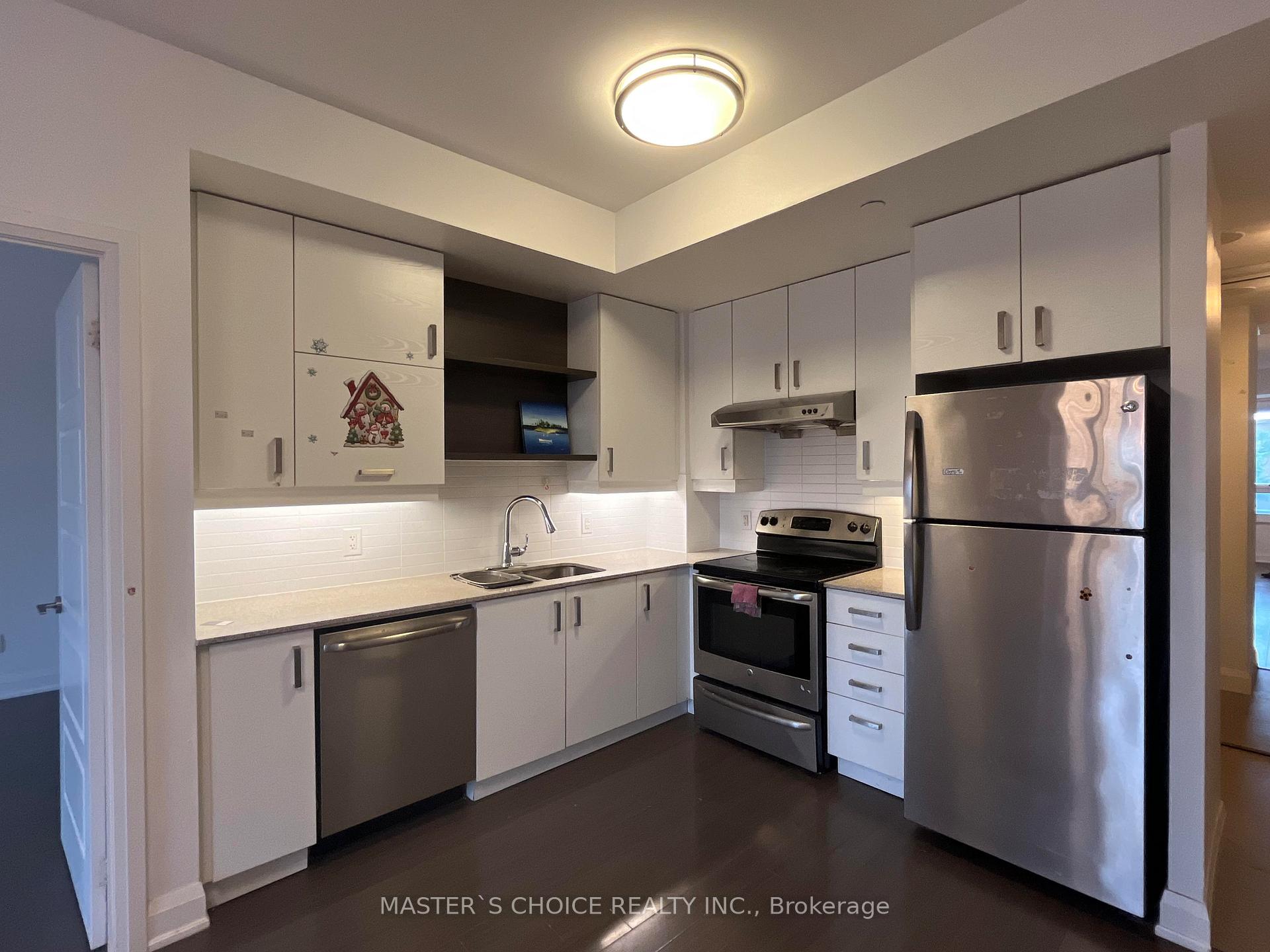 Photo 4 of Unit 218, 8200 Birchmount Road, Markham, Unionville — HOMEH