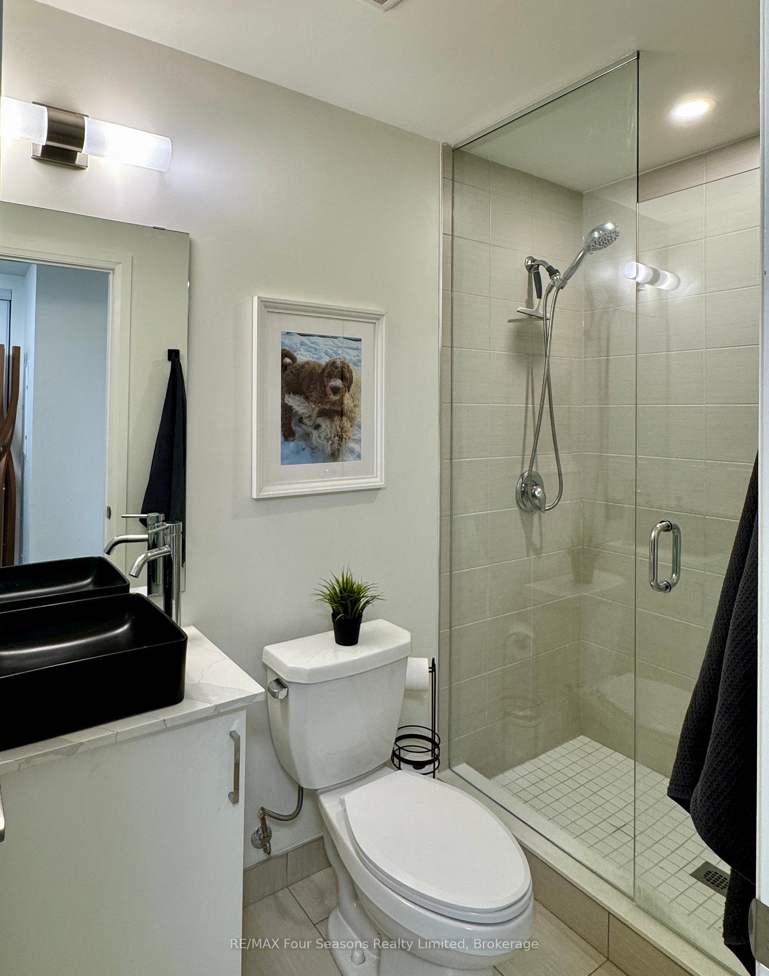 Photo 12 of Unit 108, 17 Spooner Crescent, Collingwood — HOMEH