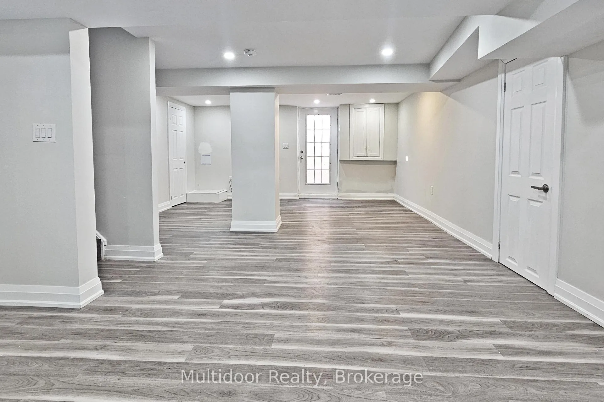 Photo 4 of Unit Lower, 4 Gatesgill Street, Brampton, Brampton West — HOMEH
