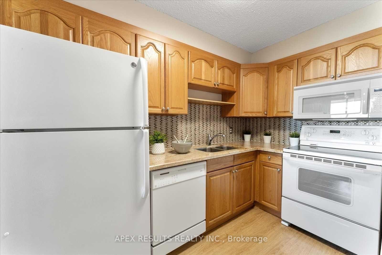 Photo 3 of Unit 1205, 55 William Street E, Oshawa, O'Neill — HOMEH