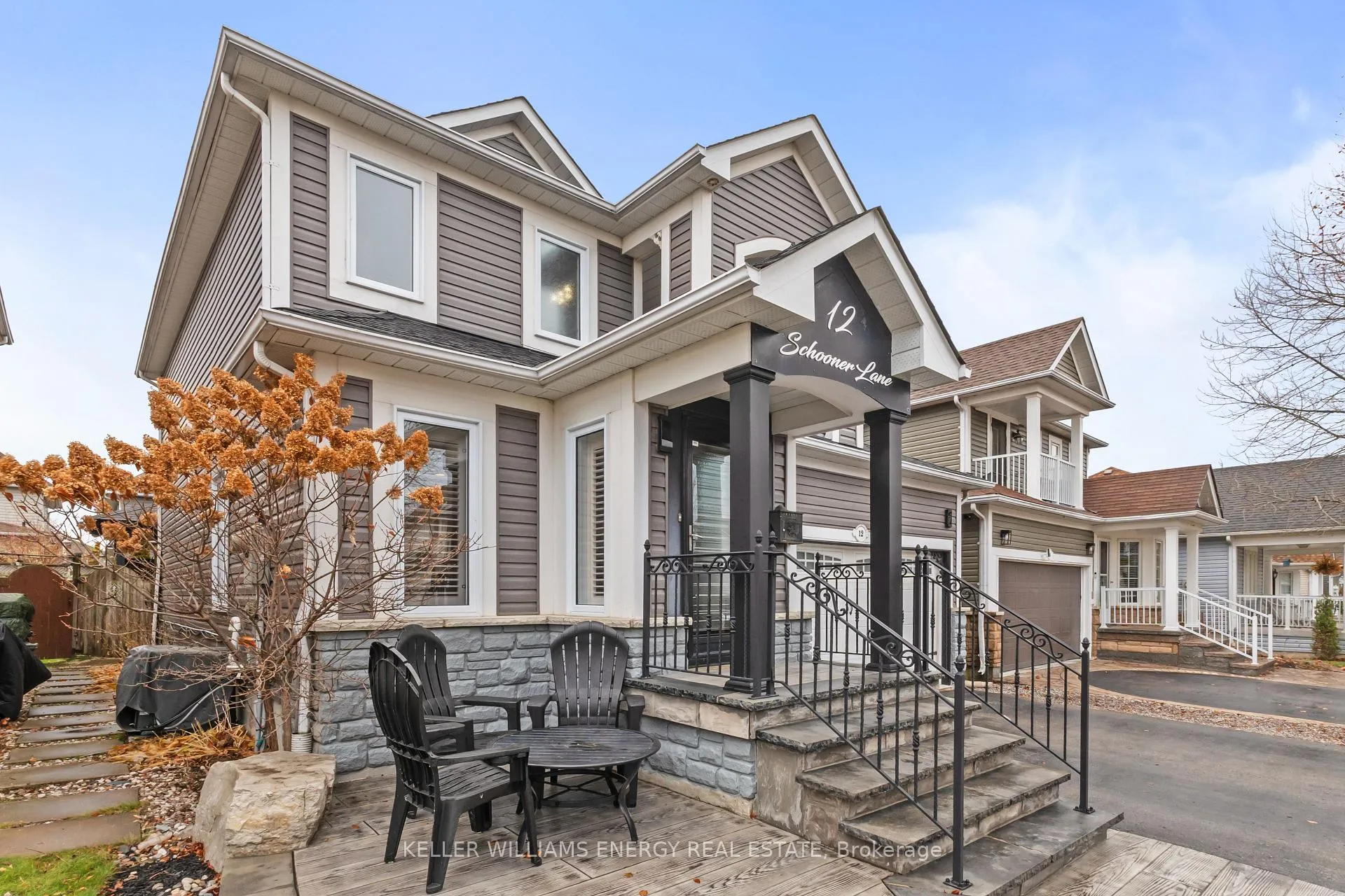 Photo 2 of 12 Schooner Lane, Clarington, Newcastle — HOMEH