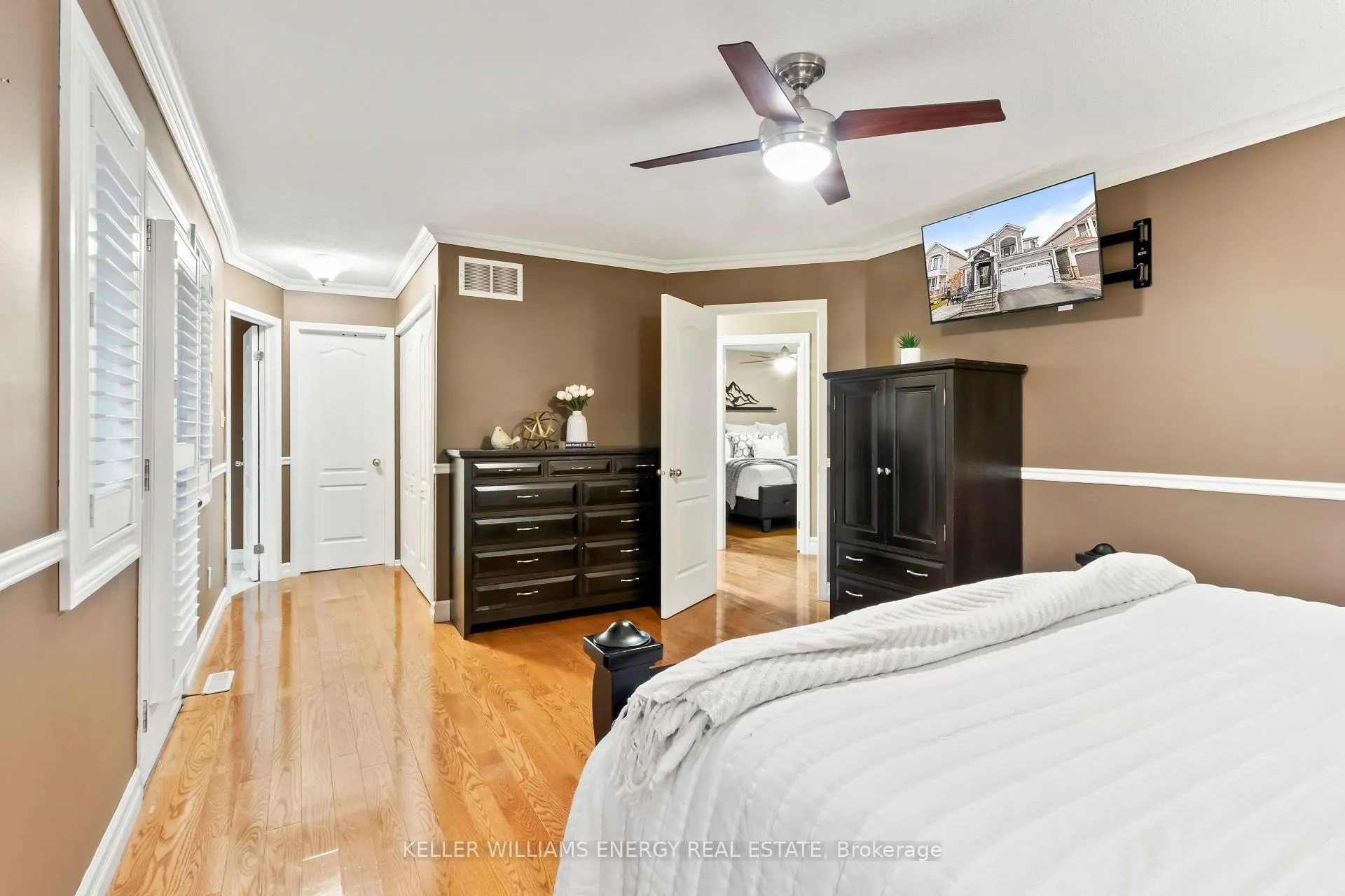 Photo 23 of 12 Schooner Lane, Clarington, Newcastle — HOMEH
