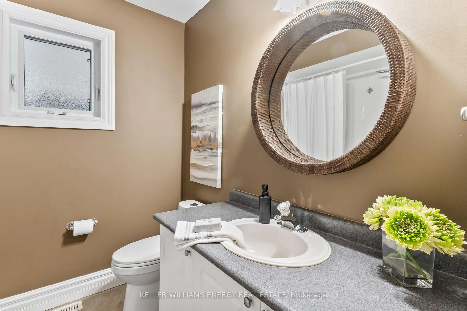 Photo 33 of 12 Schooner Lane, Clarington, Newcastle — HOMEH