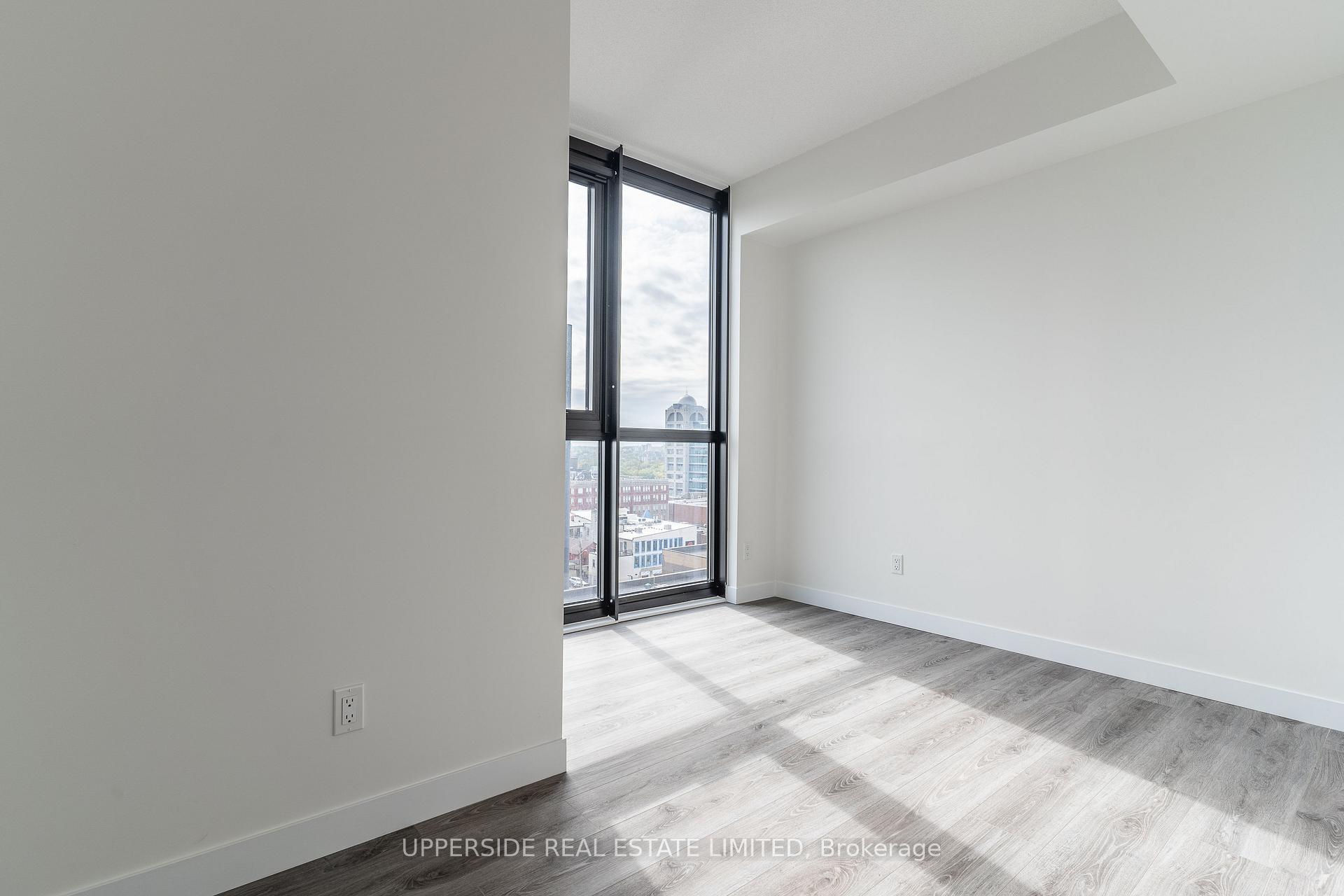 Photo 14 of Unit 814, 60 Frederick Street, Kitchener, City Commercial Core — HOMEH