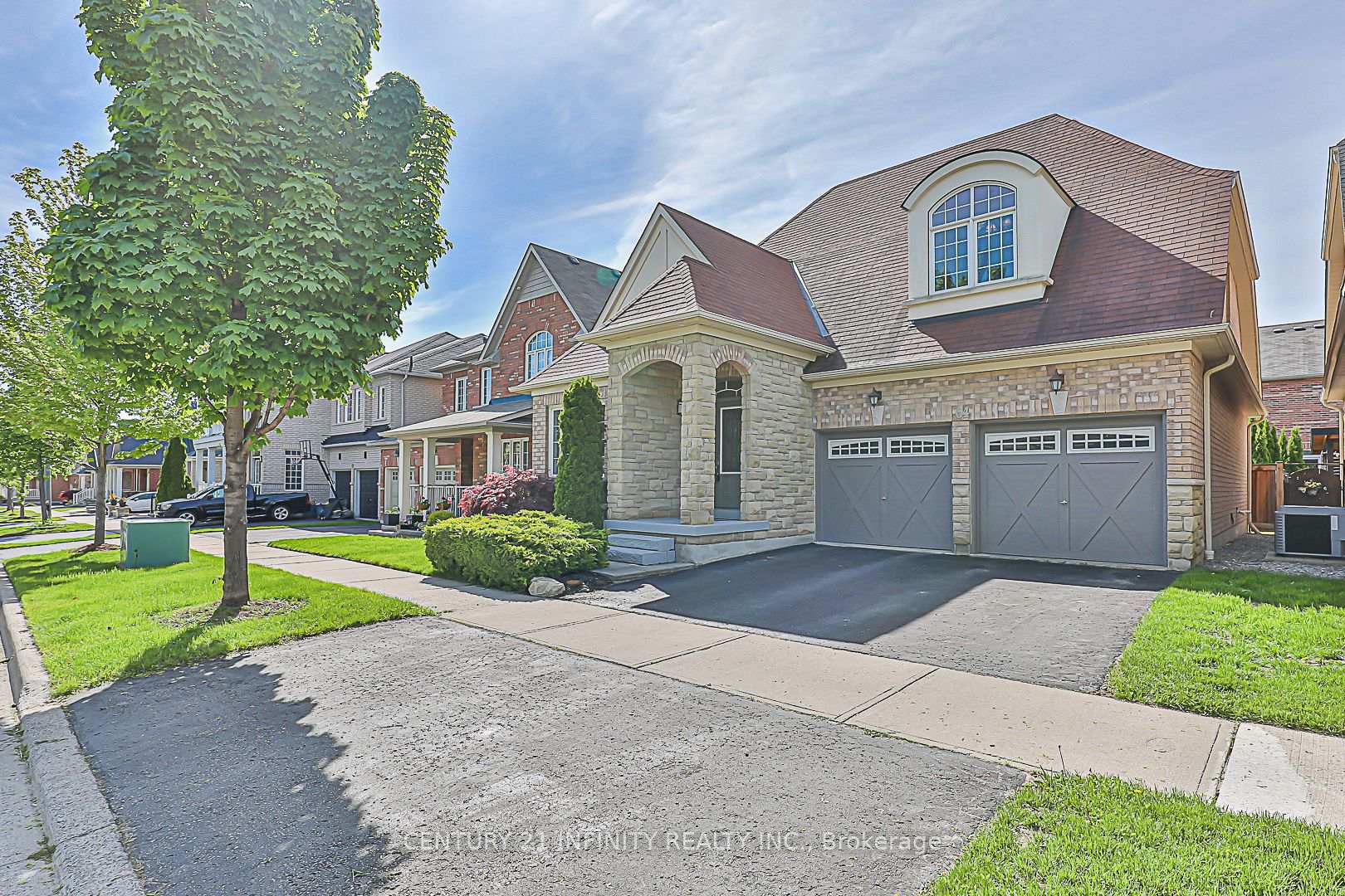 Photo 2 of 64 Gamble Drive, Ajax, Northeast Ajax — HOMEH