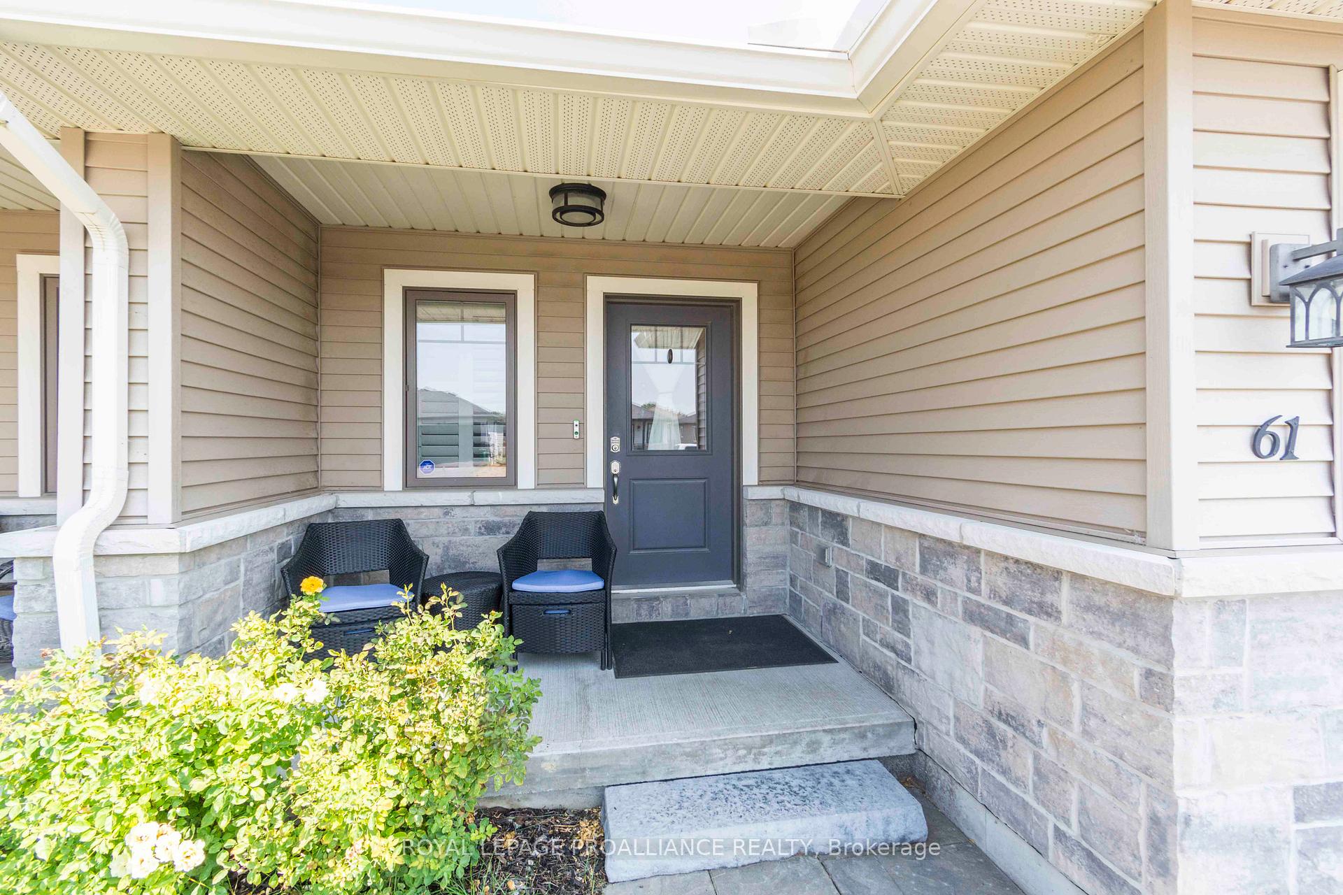Photo 3 of 61 Deacon Place, Belleville, Belleville Ward — HOMEH