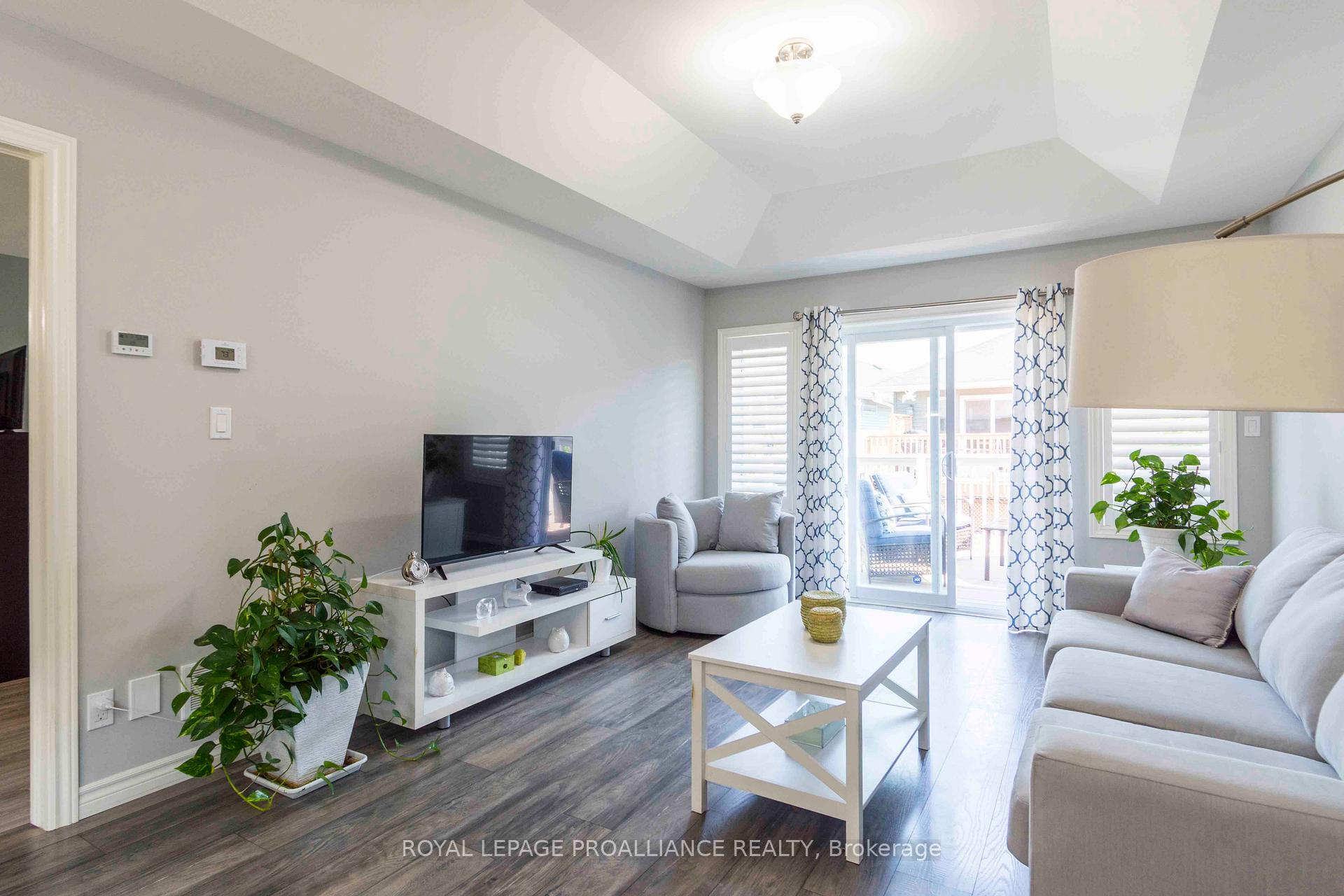 Photo 12 of 61 Deacon Place, Belleville, Belleville Ward — HOMEH